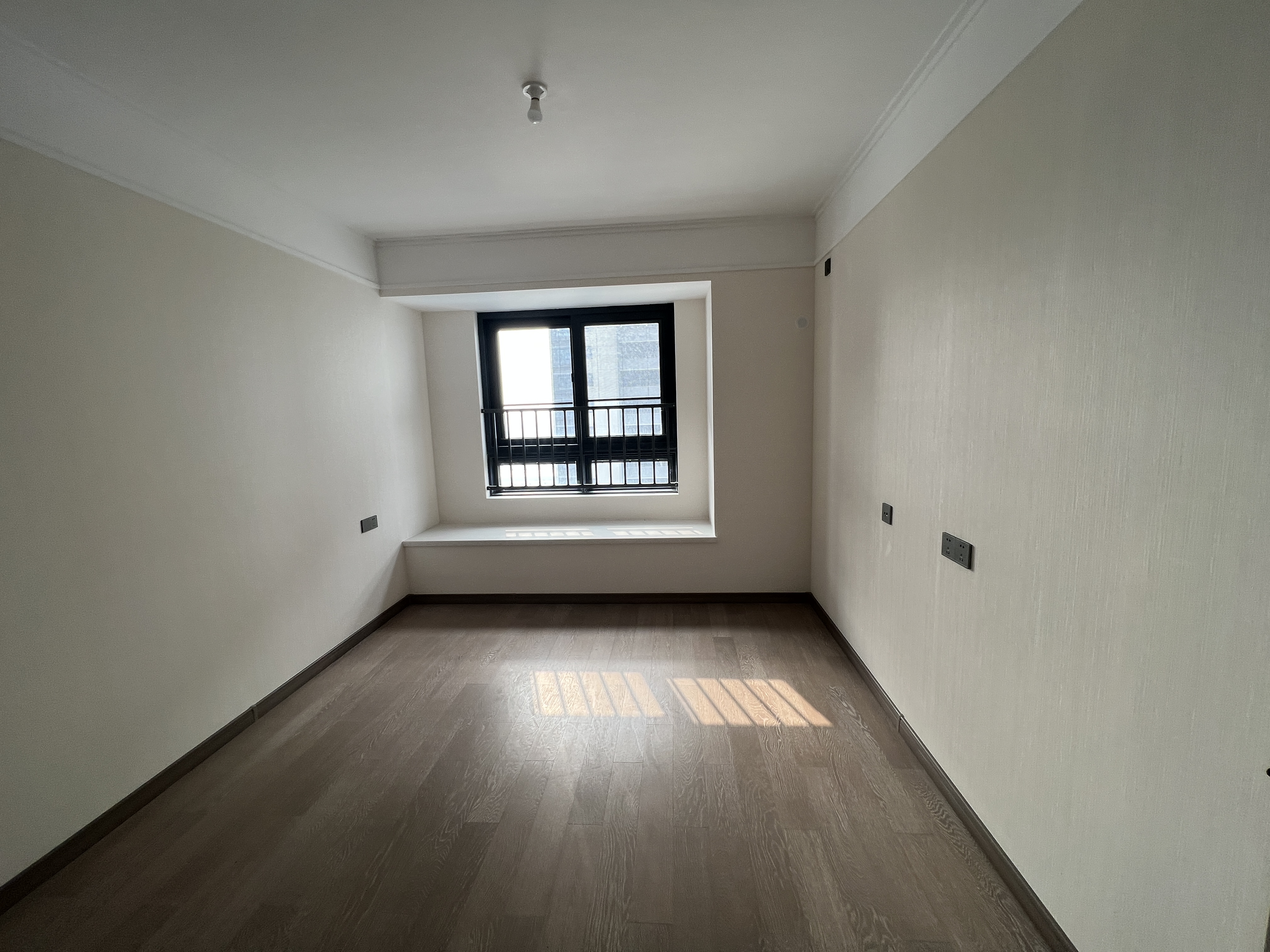 万科时代之光 3室2厅1卫 93m&sup2;