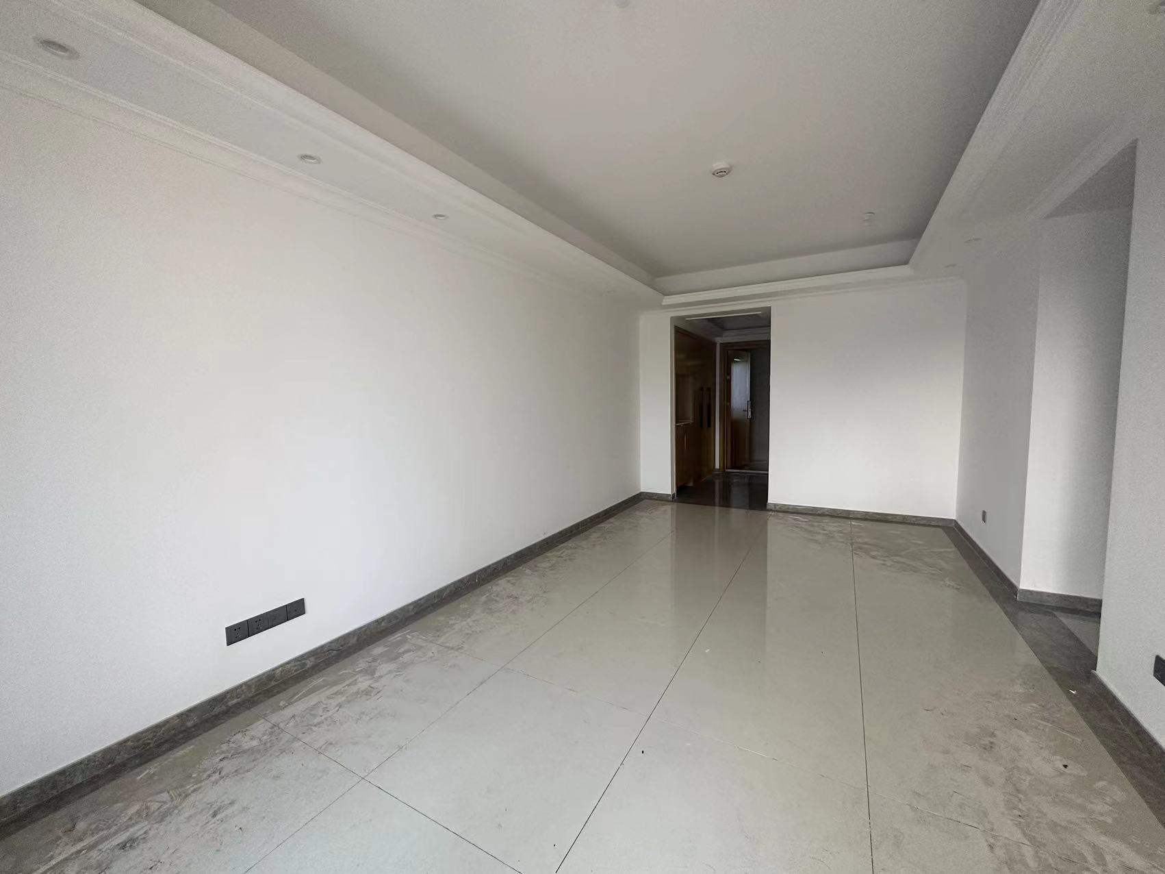 富力院士廷 3室2厅2卫 119m&sup2;