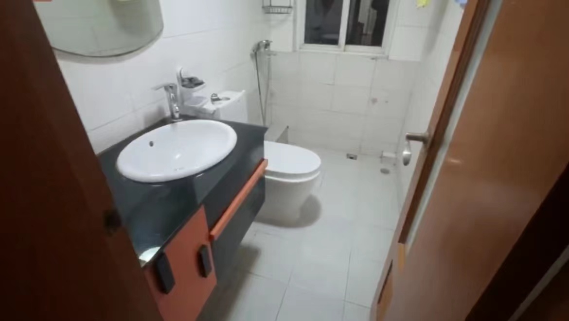 易家桥新村 2室1厅1卫 64m&sup2;