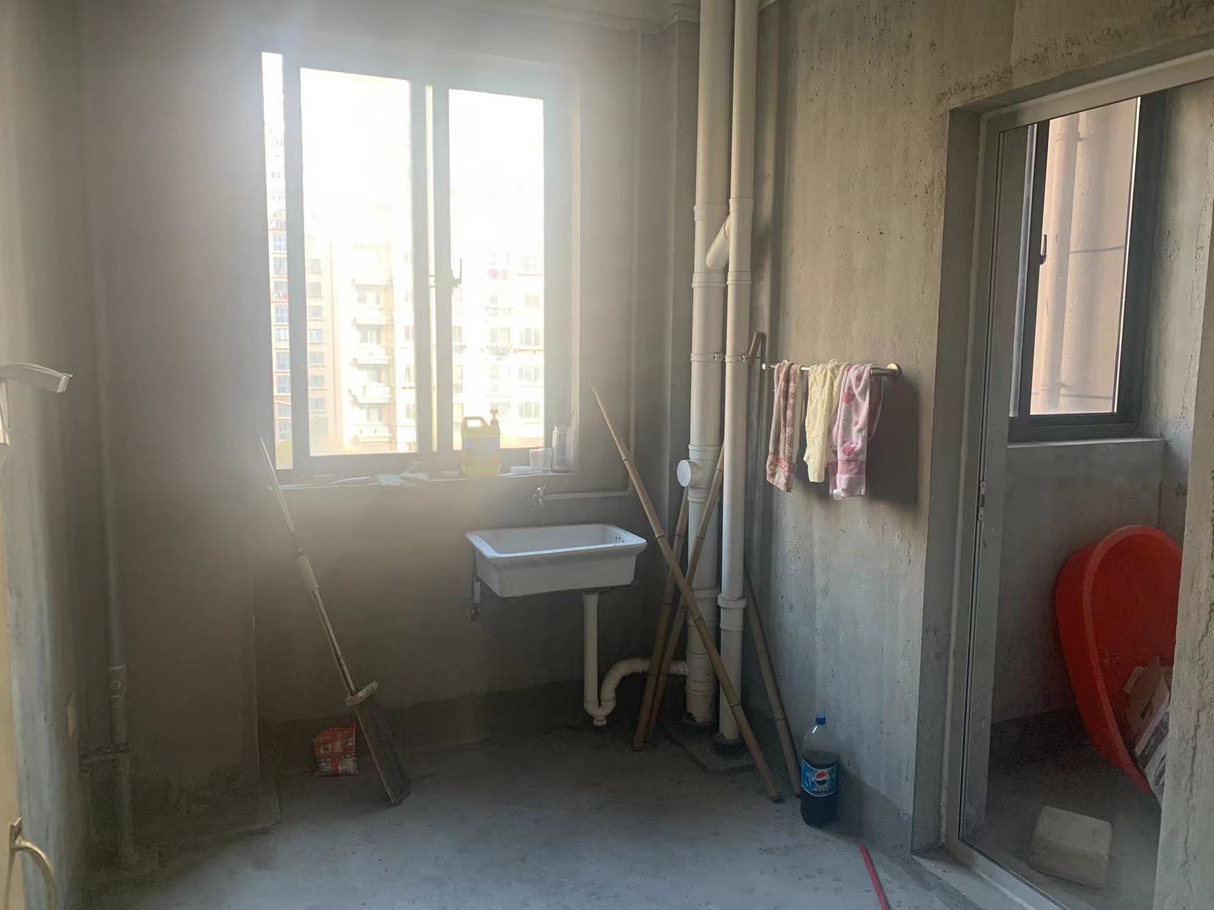 观河华府 2室2厅1卫 98m&sup2;