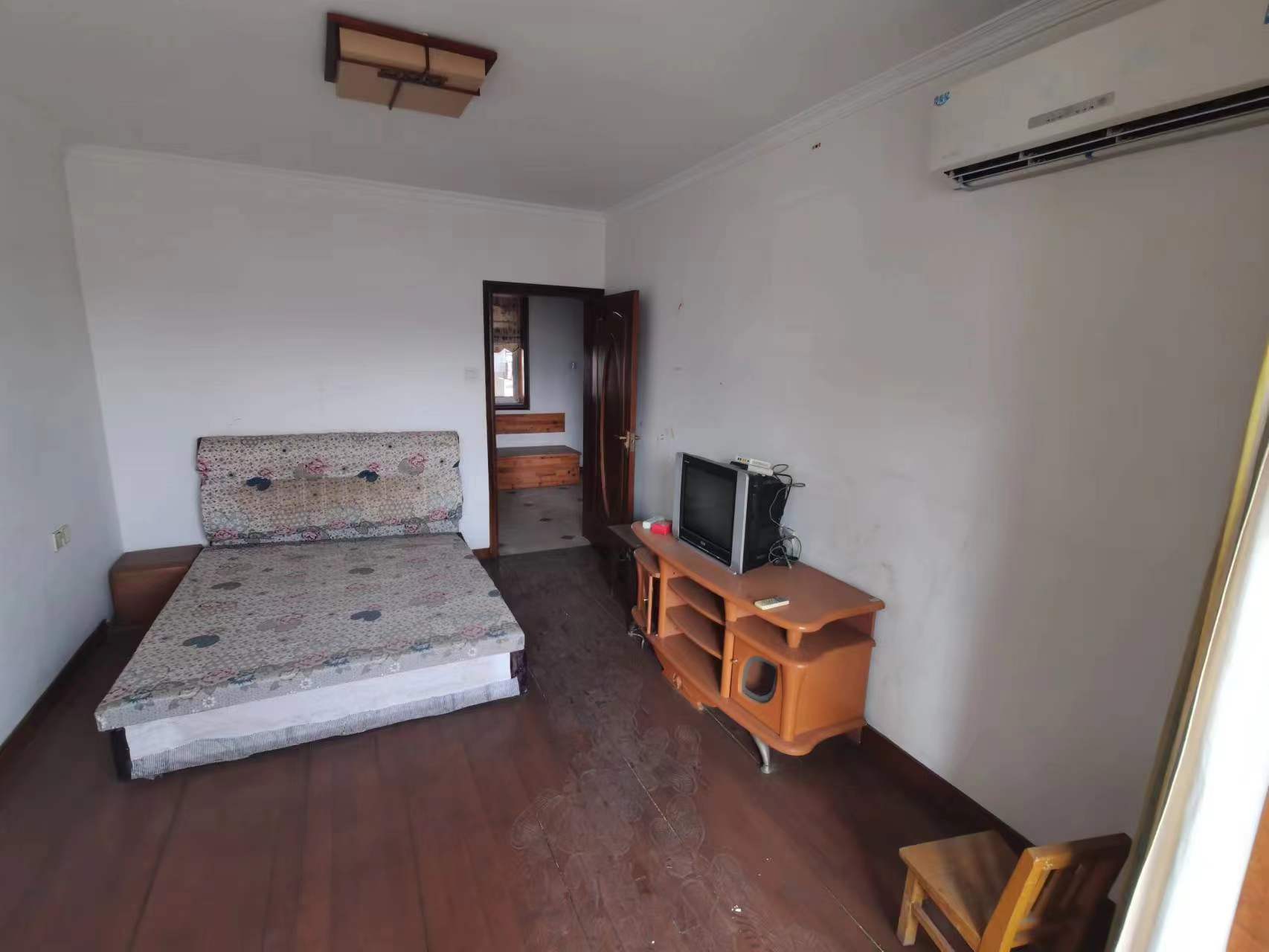 望江楼小区 2室1厅1卫 63m&sup2;