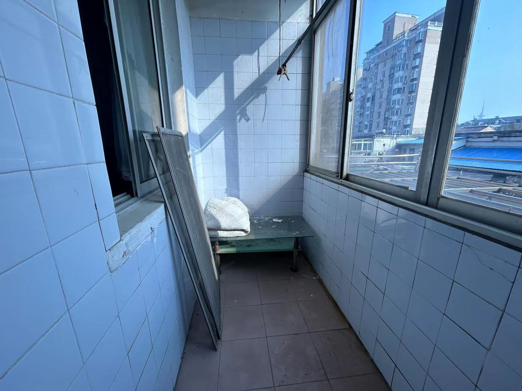 孩儿巷北路68号 3室1厅1卫 79.00m&sup2;