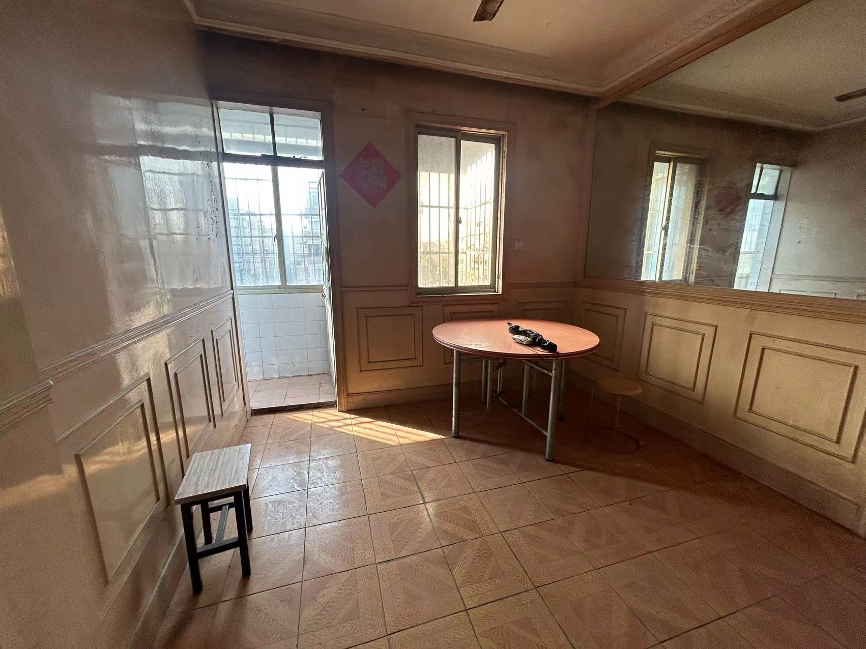孩儿巷北路68号 3室1厅1卫 79.00m&sup2;
