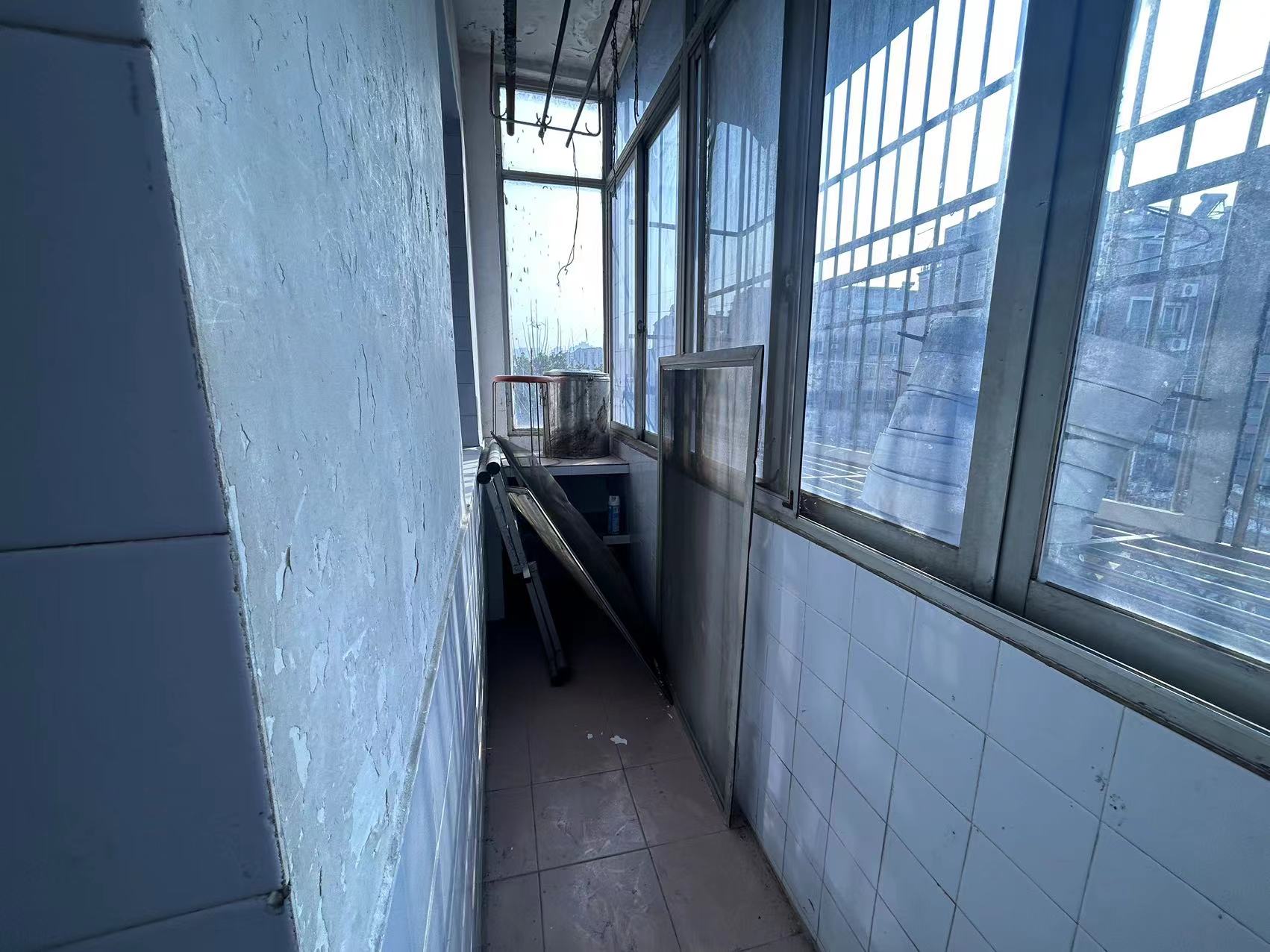 孩儿巷北路68号 3室1厅1卫 79.00m&sup2;