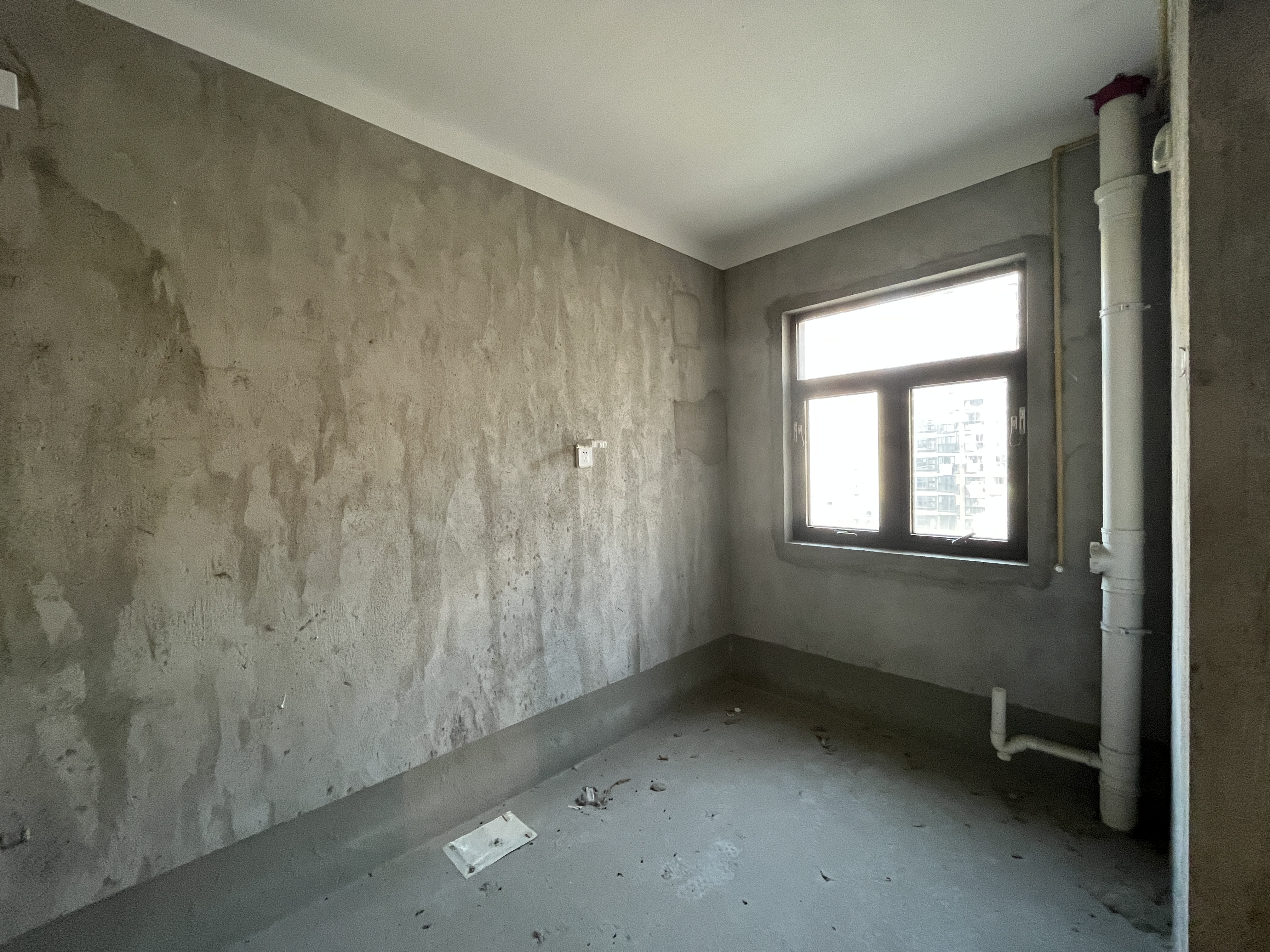 华强城 3室2厅2卫 128m&sup2;