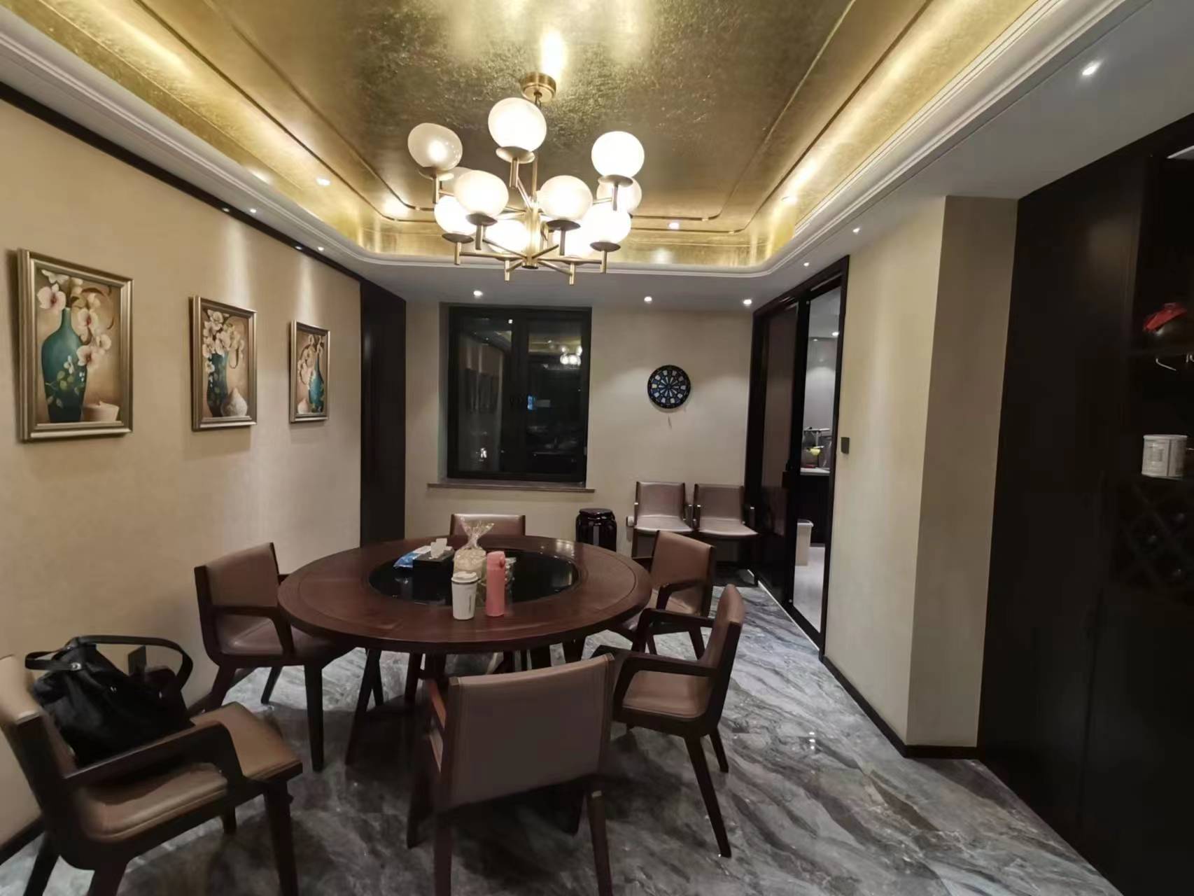 星光耀广场 5室2厅4卫 226.00m&sup2;