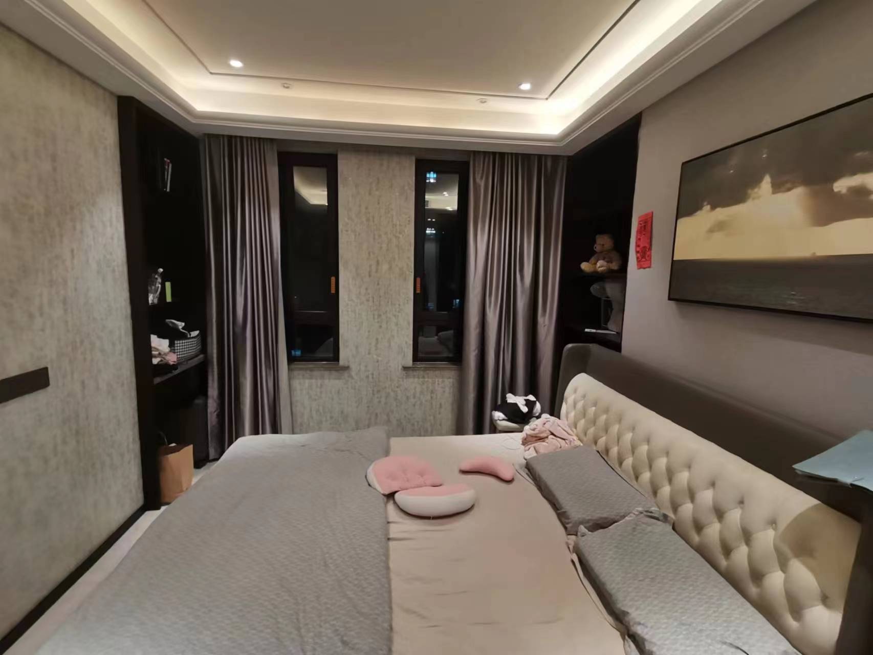 星光耀广场 5室2厅4卫 226.00m&sup2;
