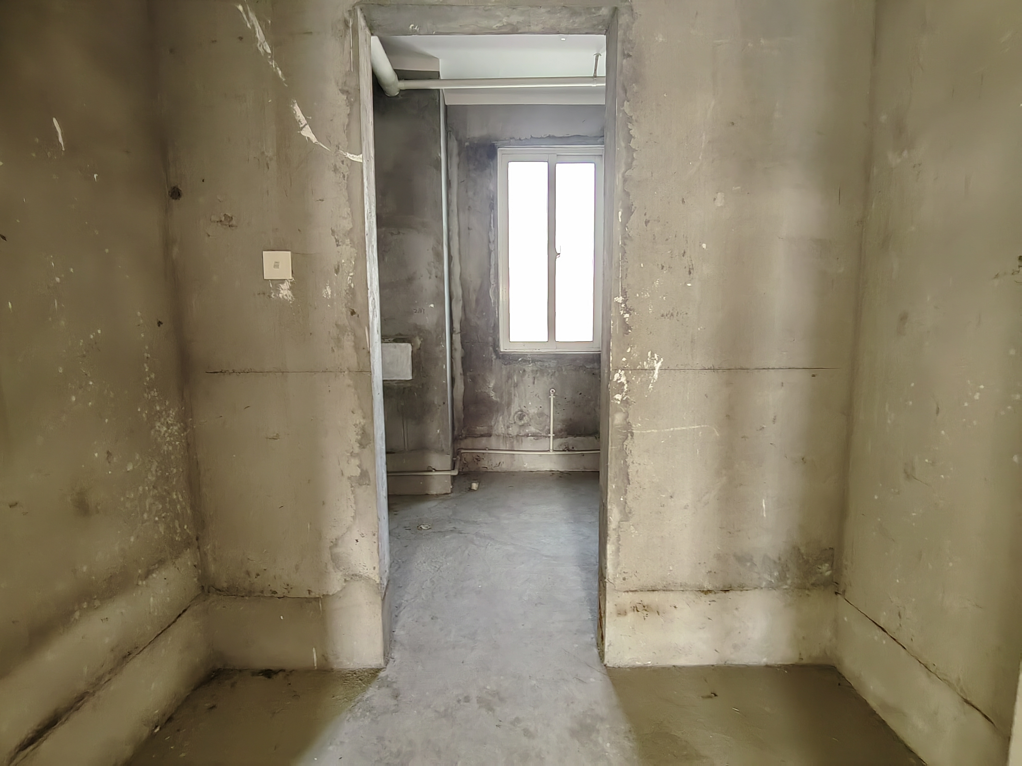 军山花园 3室2厅2卫 180m&sup2;