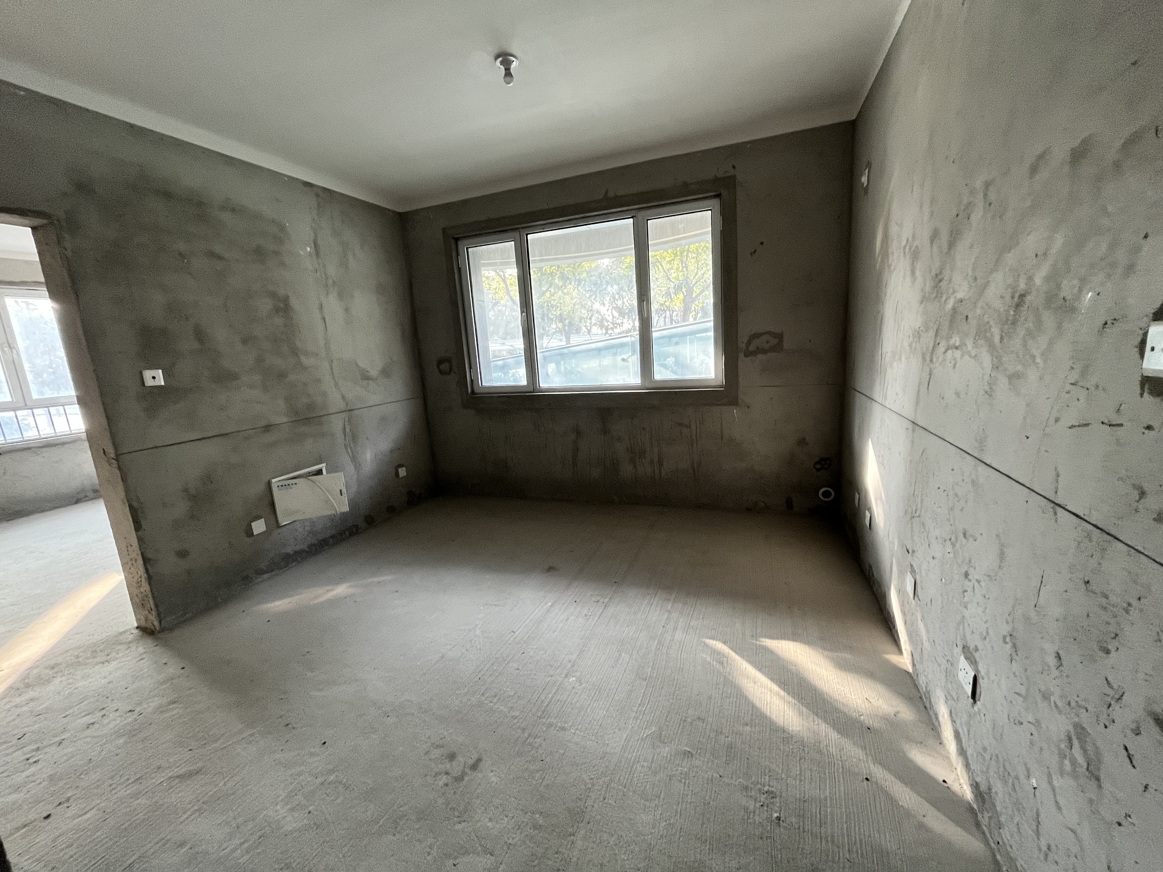 富都豪园 3室2厅2卫 115.00m²