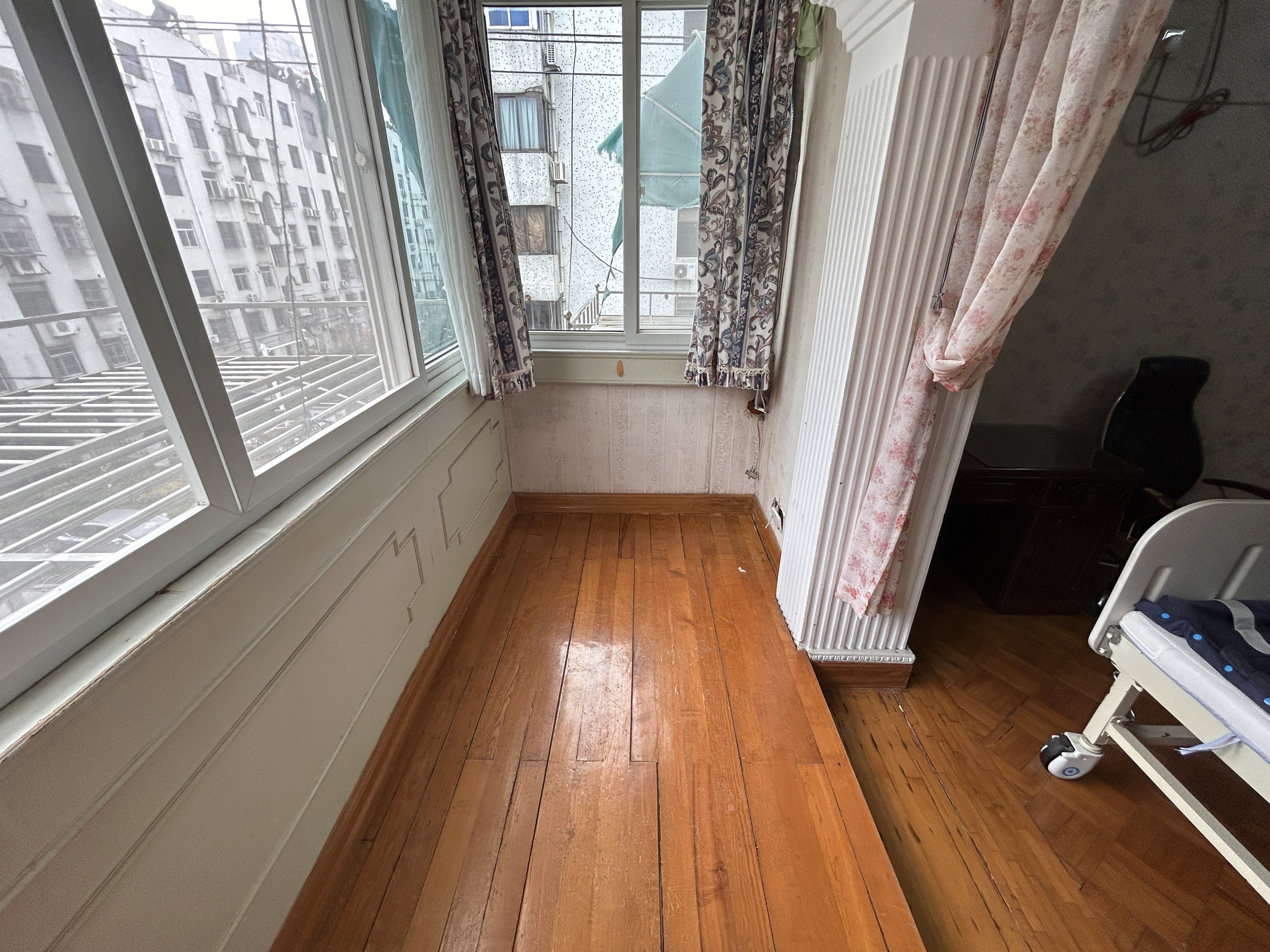 八角亭小区 2室2厅1卫 80m&sup2;