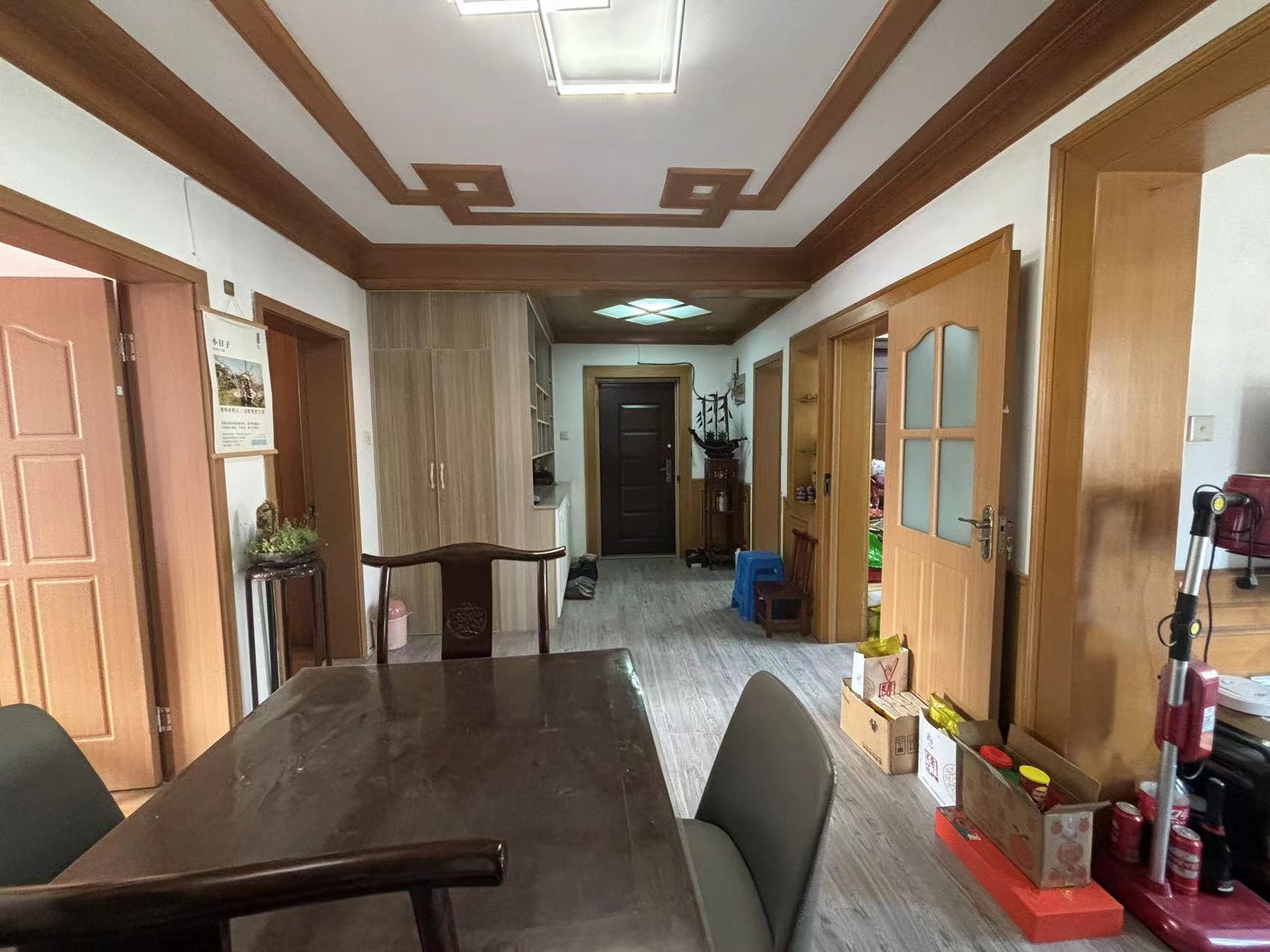 虹桥东村 2室1厅1卫 85m&sup2;