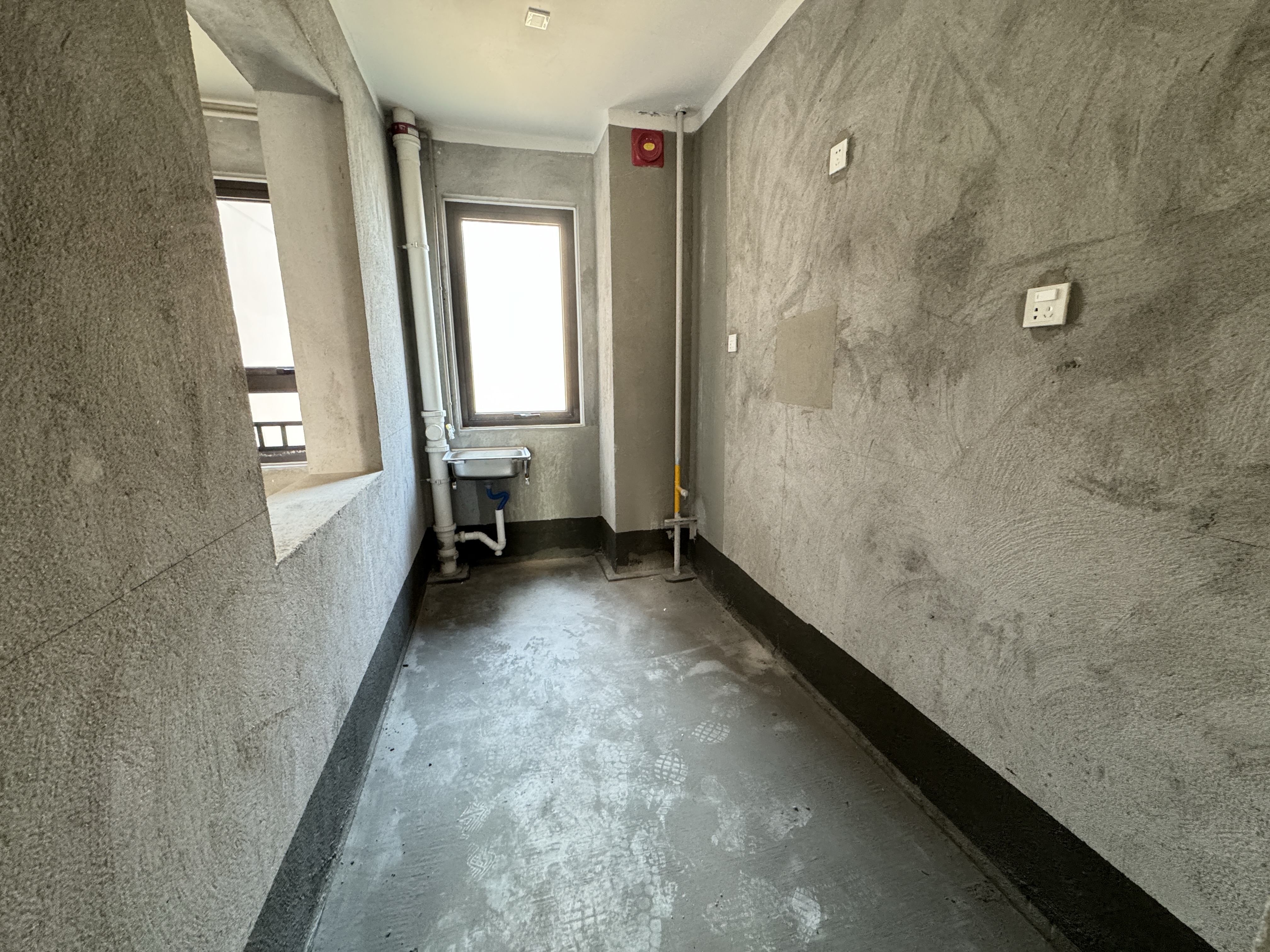 保利香槟国际 3室2厅2卫 123m&sup2;