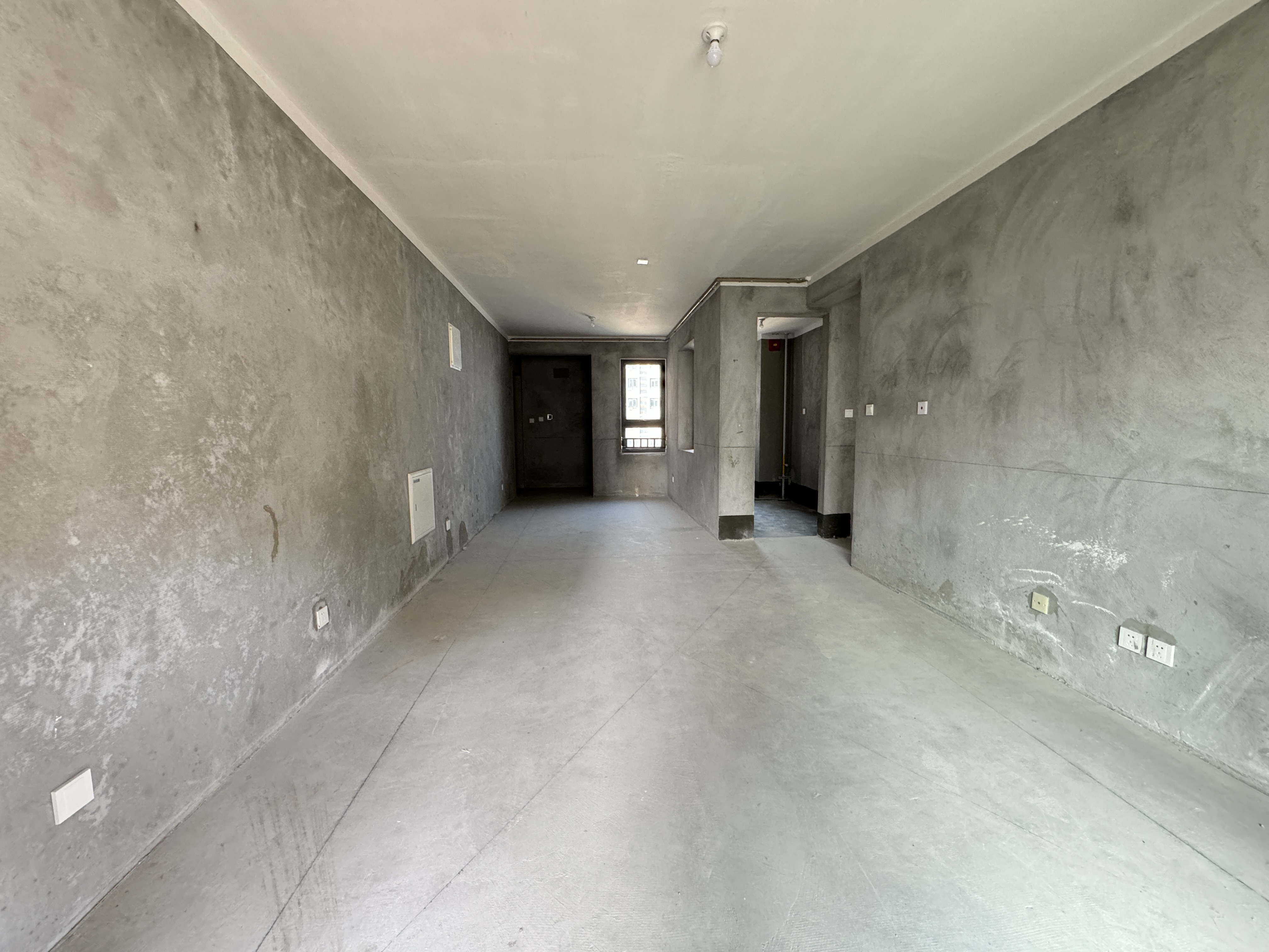 保利香槟国际 3室2厅2卫 123m²