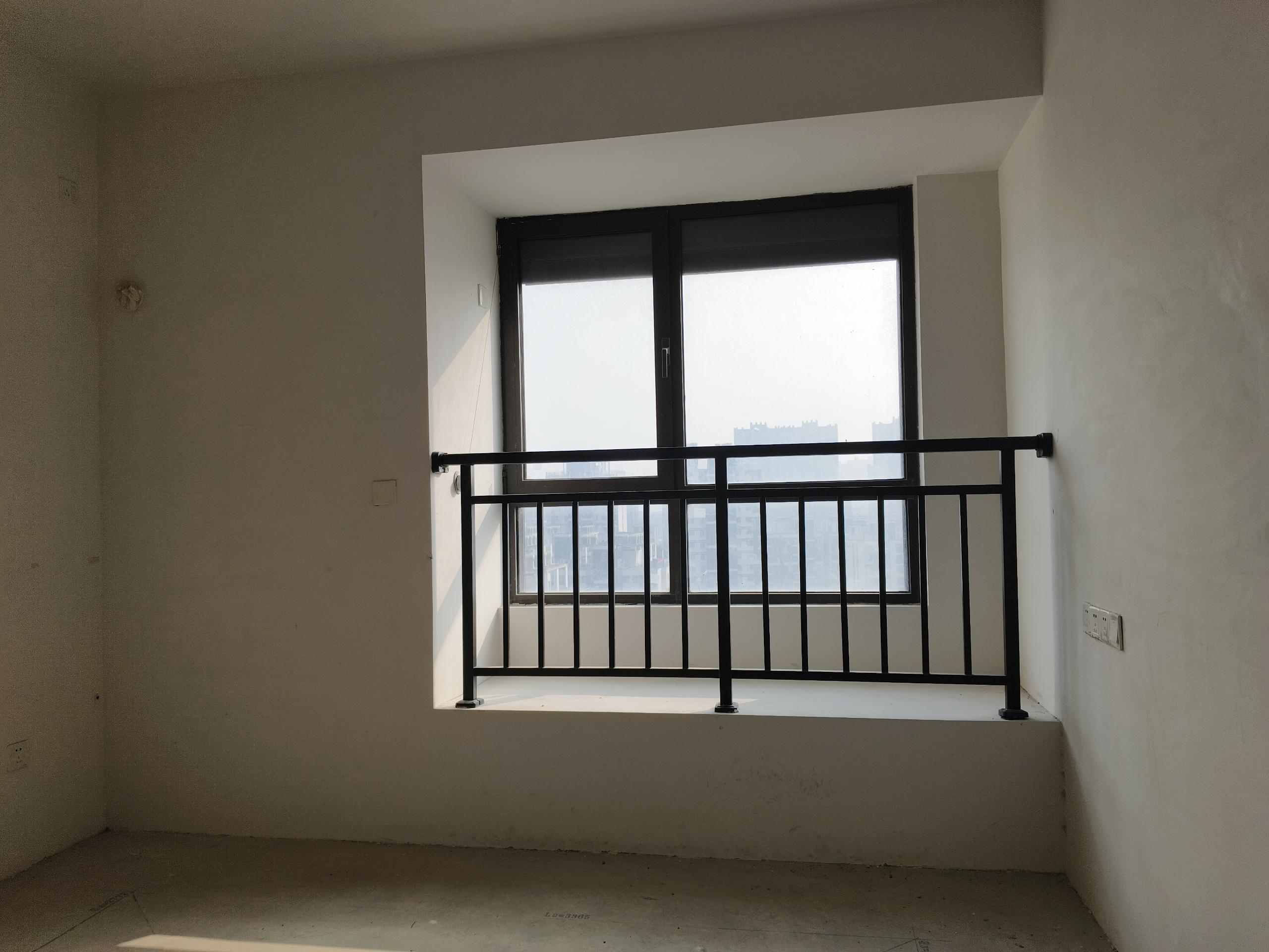 苏建阳光新城 4室2厅2卫 142m&sup2;