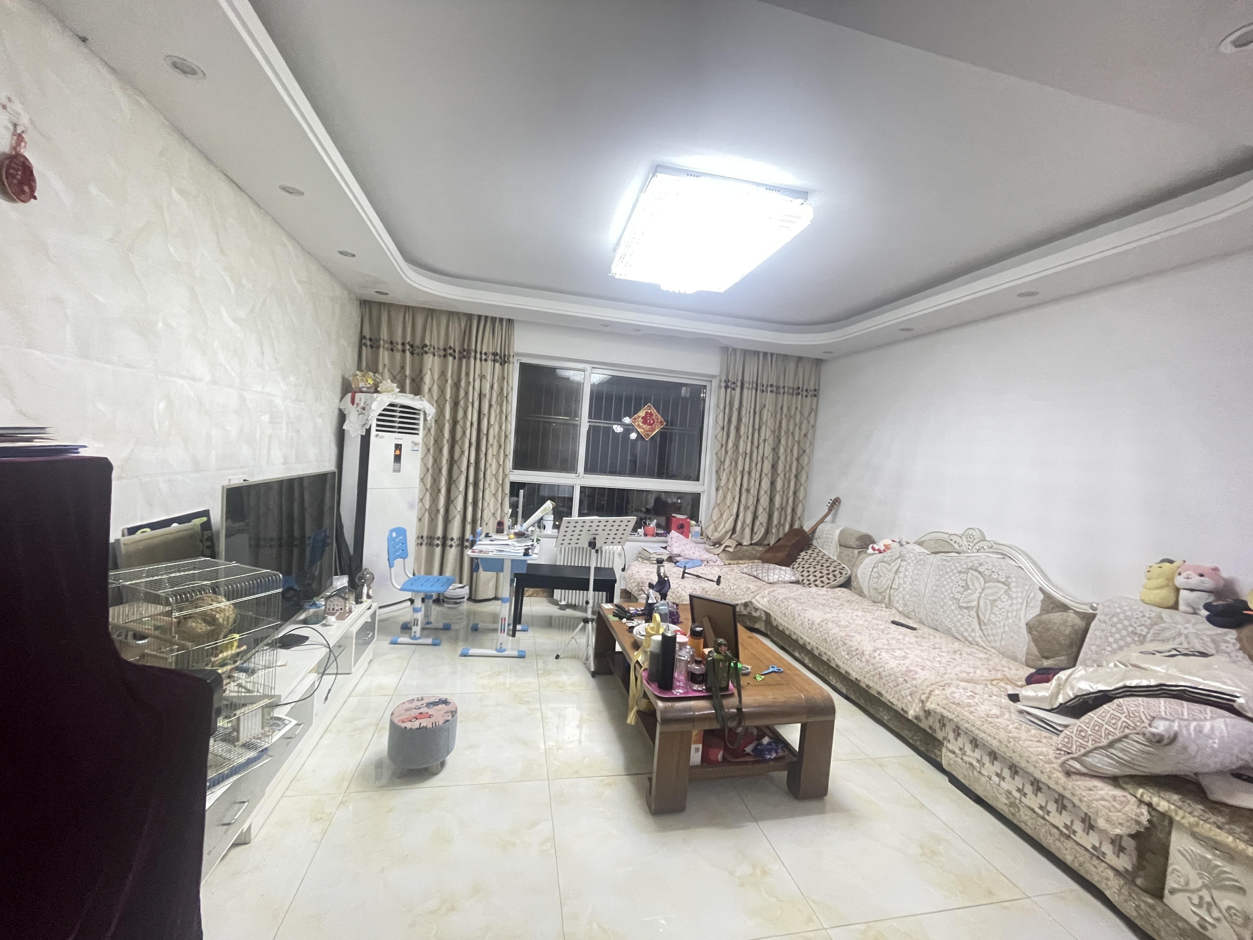 未来锦城 4室2厅2卫 175m&sup2;