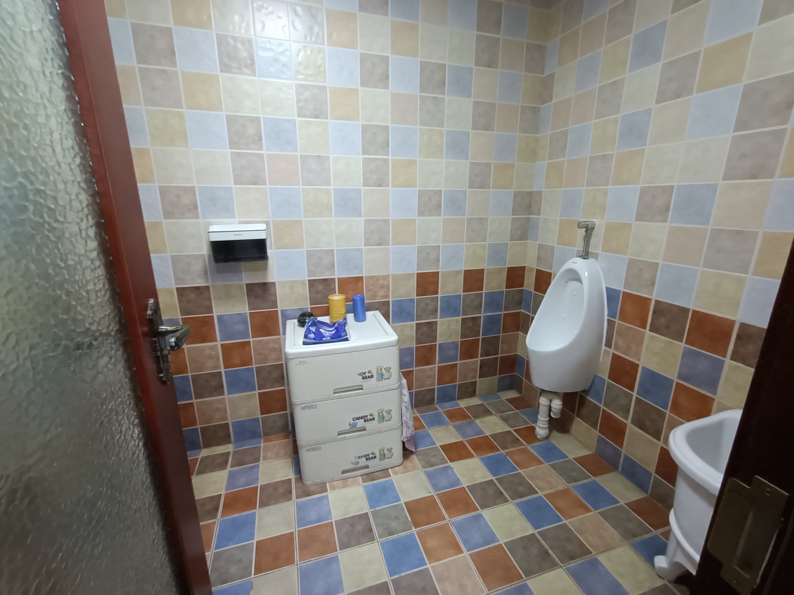 中南世纪城南区 1室1厅1卫 240m&sup2;