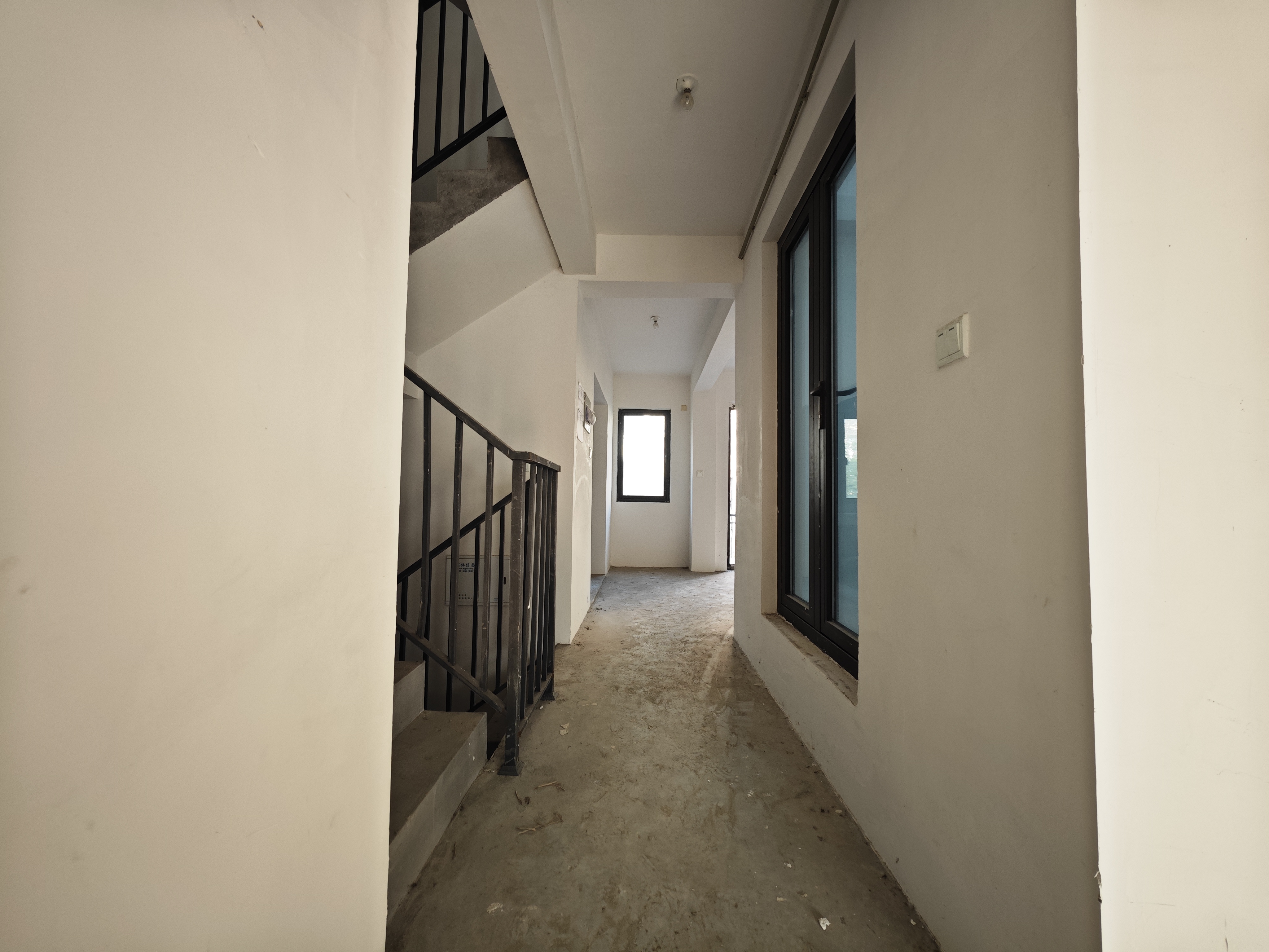 南通别业 4室2厅3卫 275m²