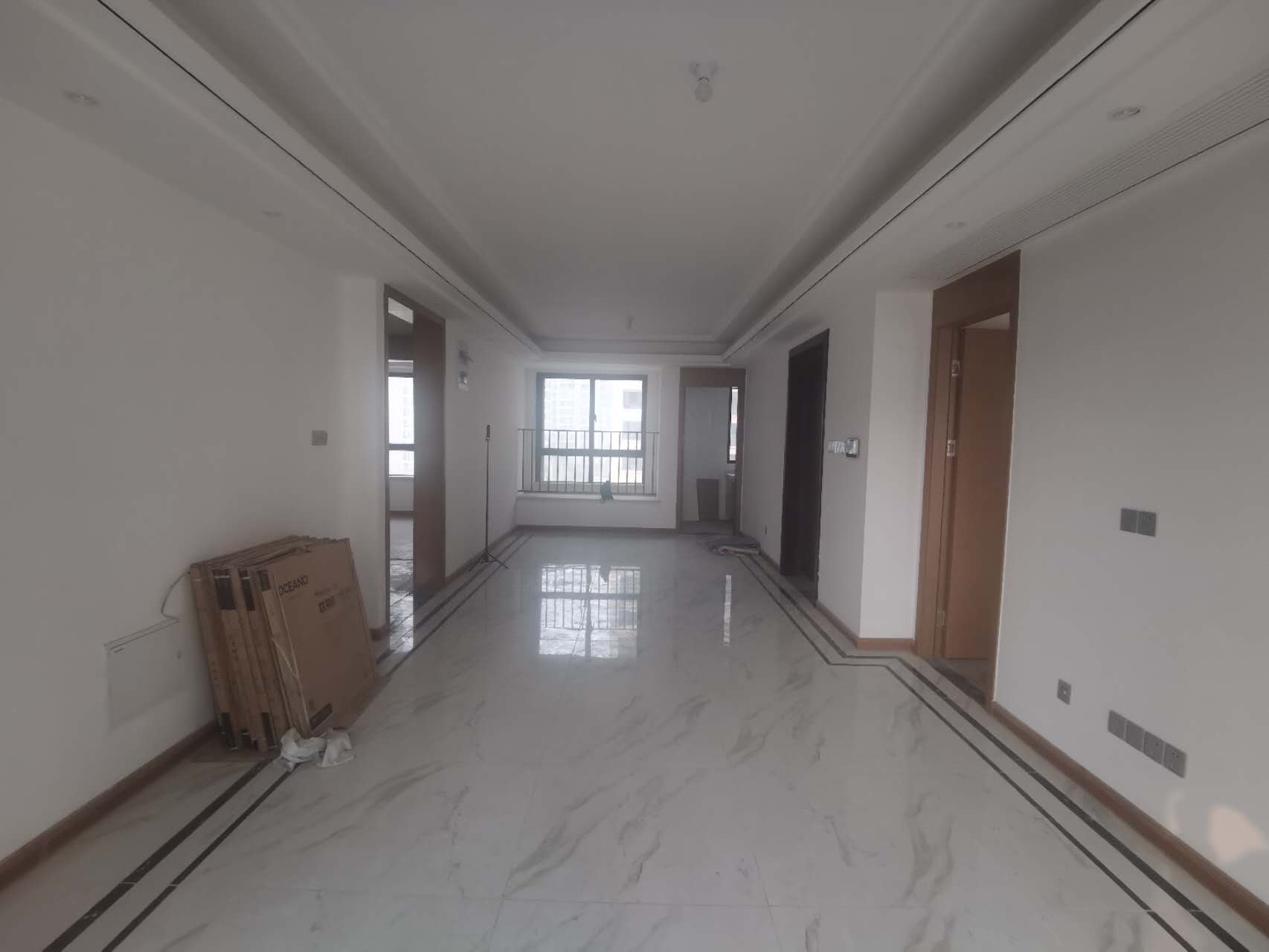 铂金时代 3室2厅2卫 118m²