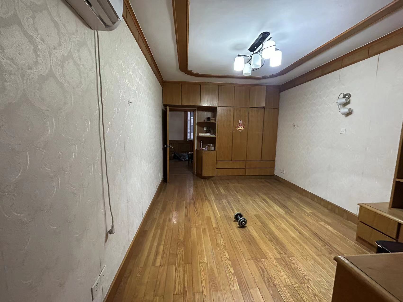 将军一园 2室1厅1卫 67m&sup2;