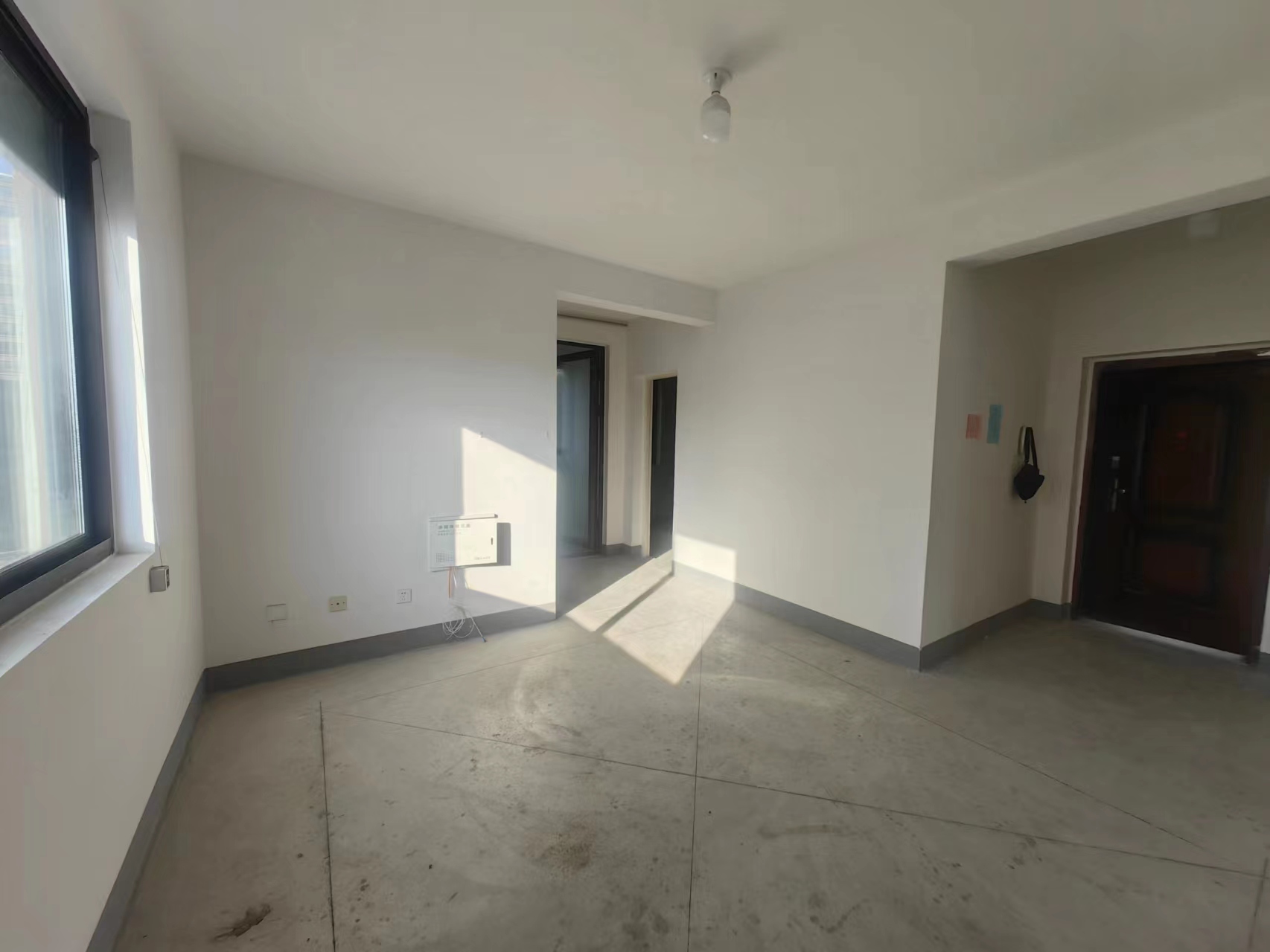 兴石花园 2室1厅1卫 83m&sup2;
