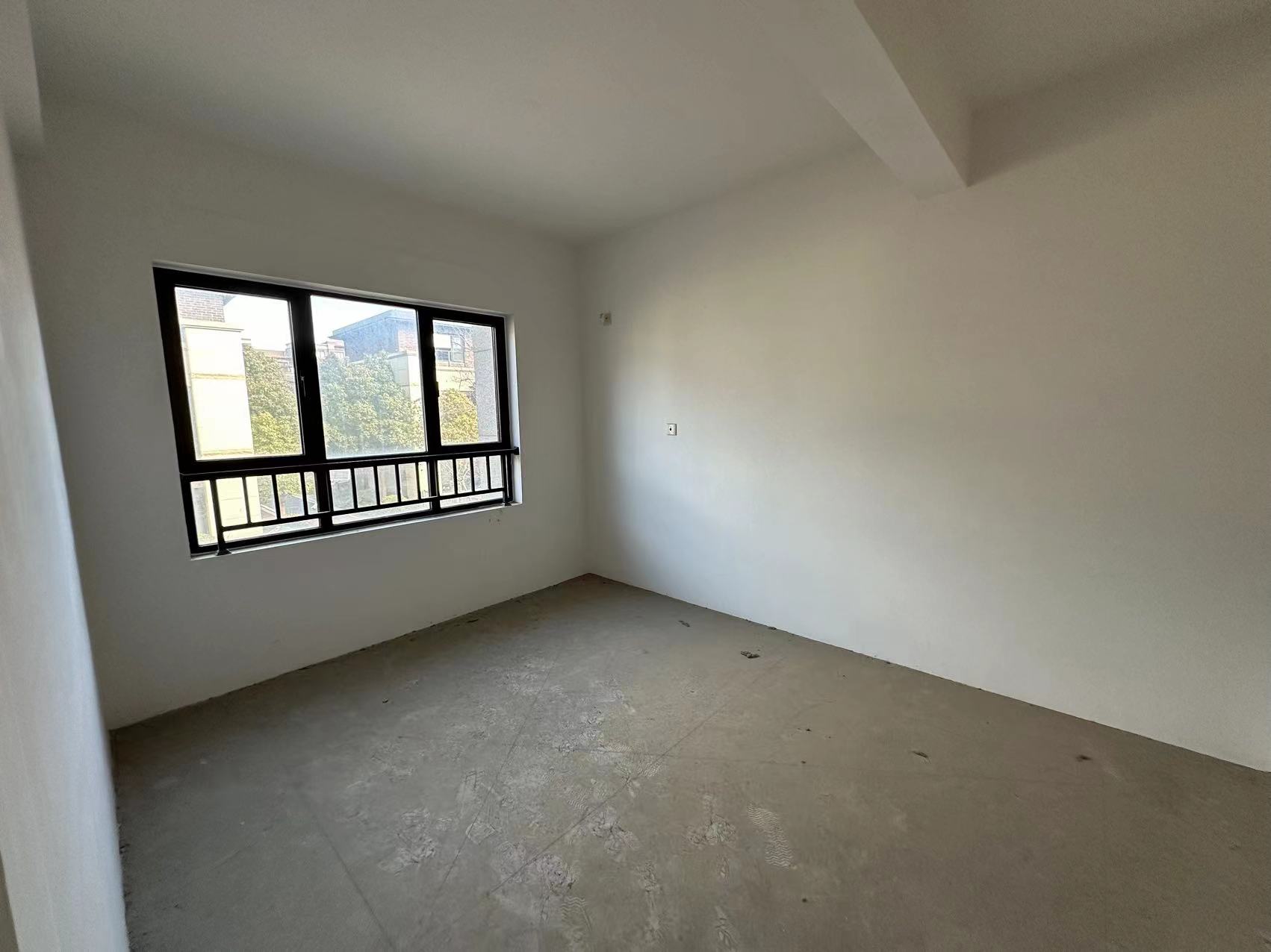 盛和九里香堤二期 4室2厅3卫 295.00m&sup2;