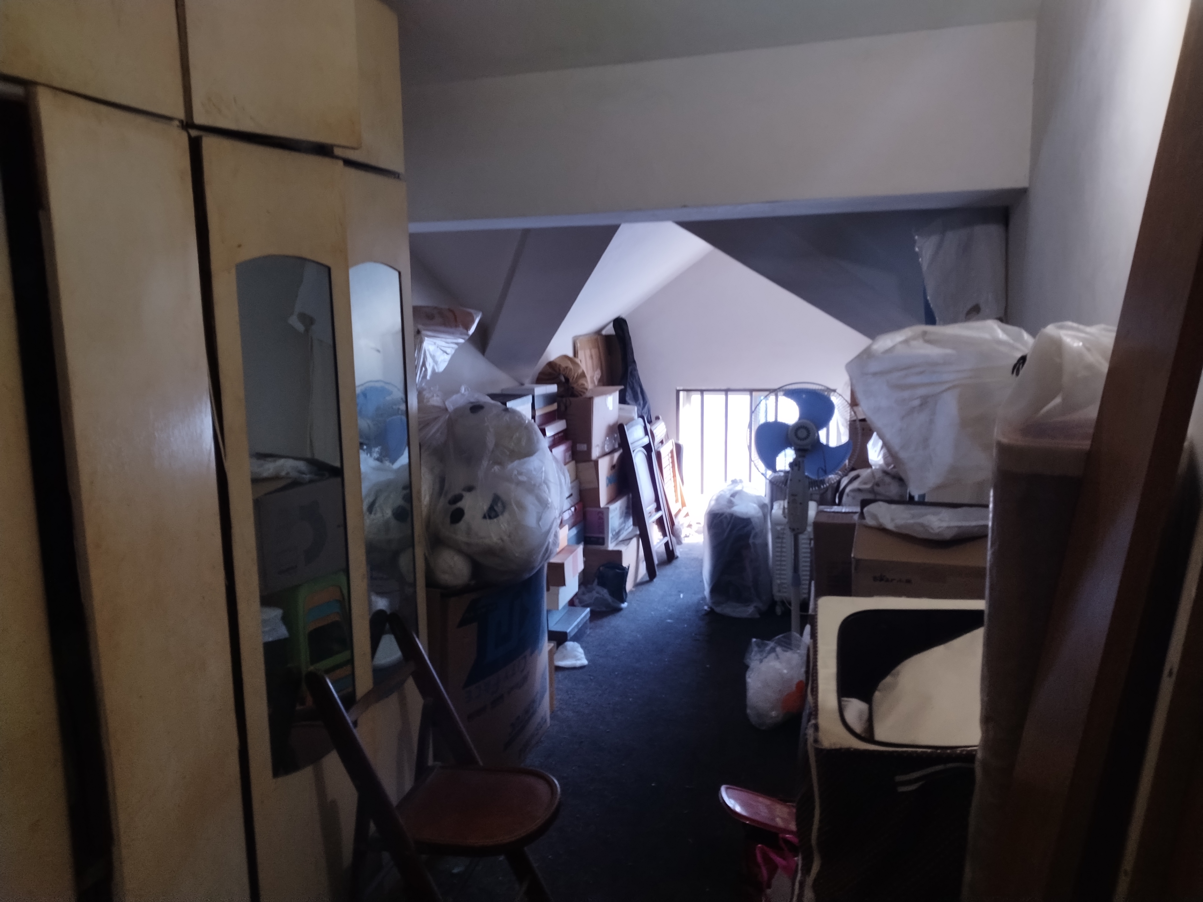 莲花苑 6室2厅2卫 98.37m&sup2;