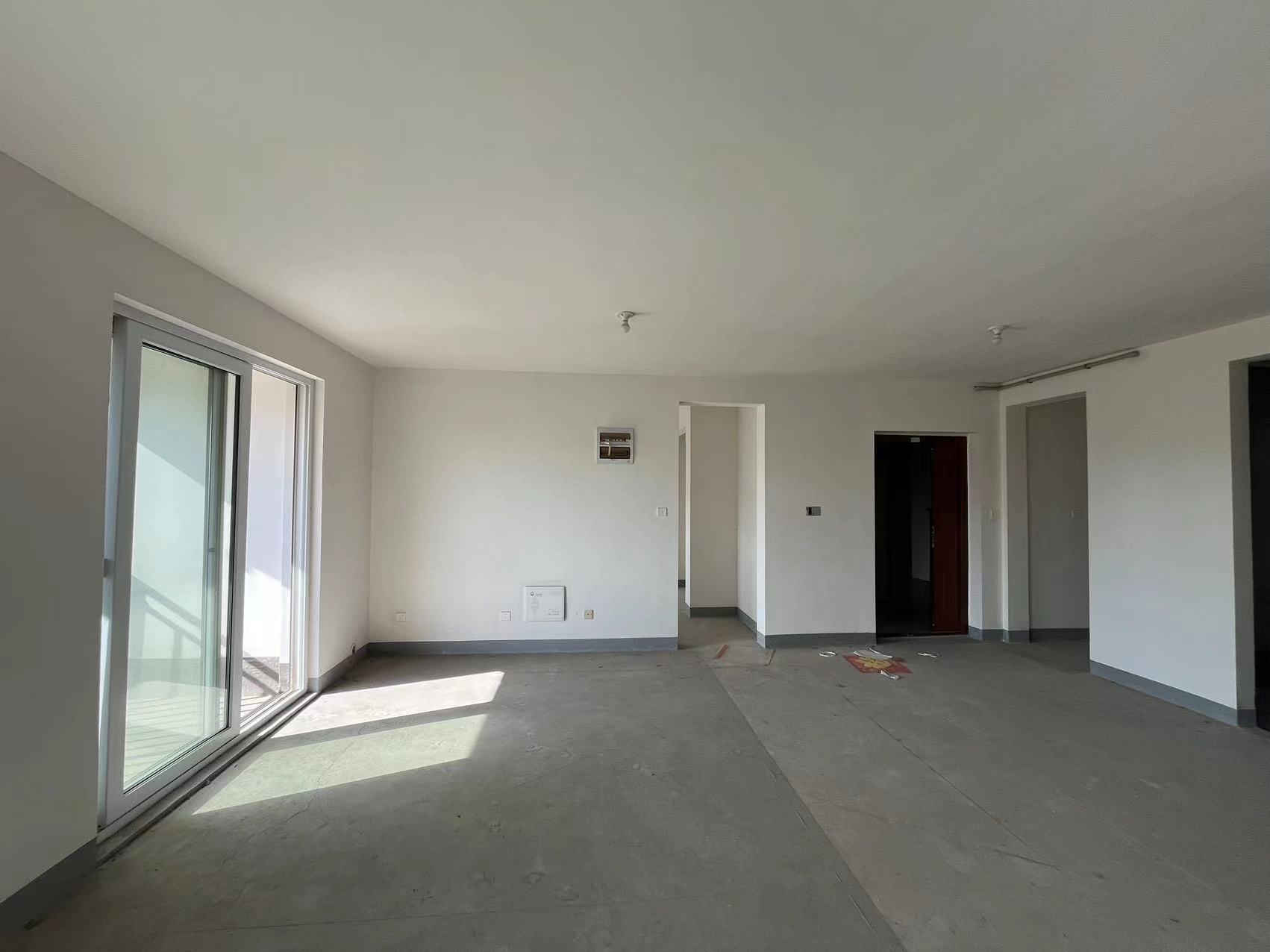 新城香溢紫郡 4室2厅2卫 145m²