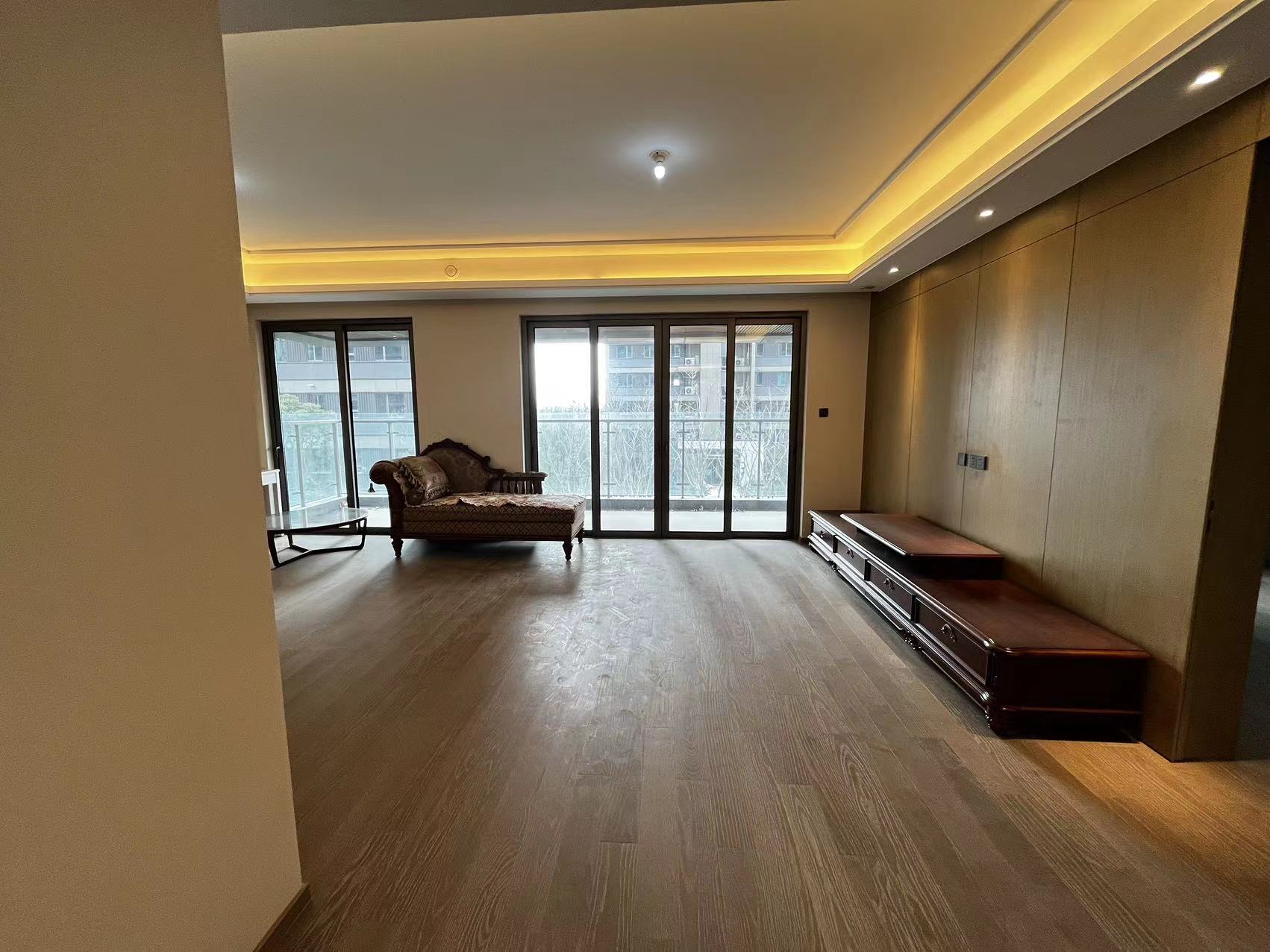 仁恒公园世纪 3室2厅2卫 160.16m²