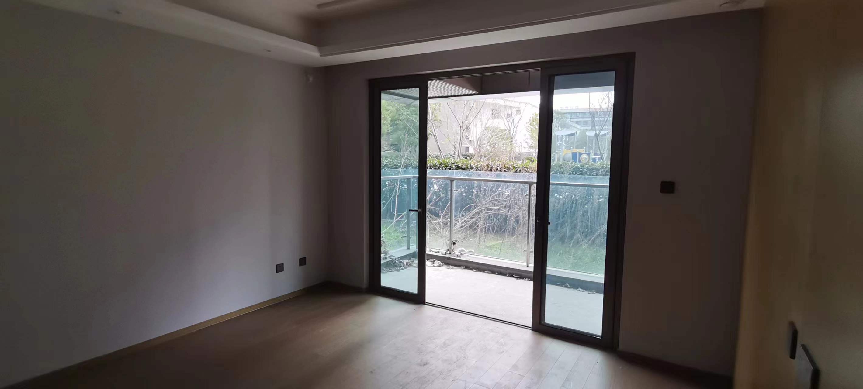 仁恒公园世纪 4室2厅2卫 150m&sup2;