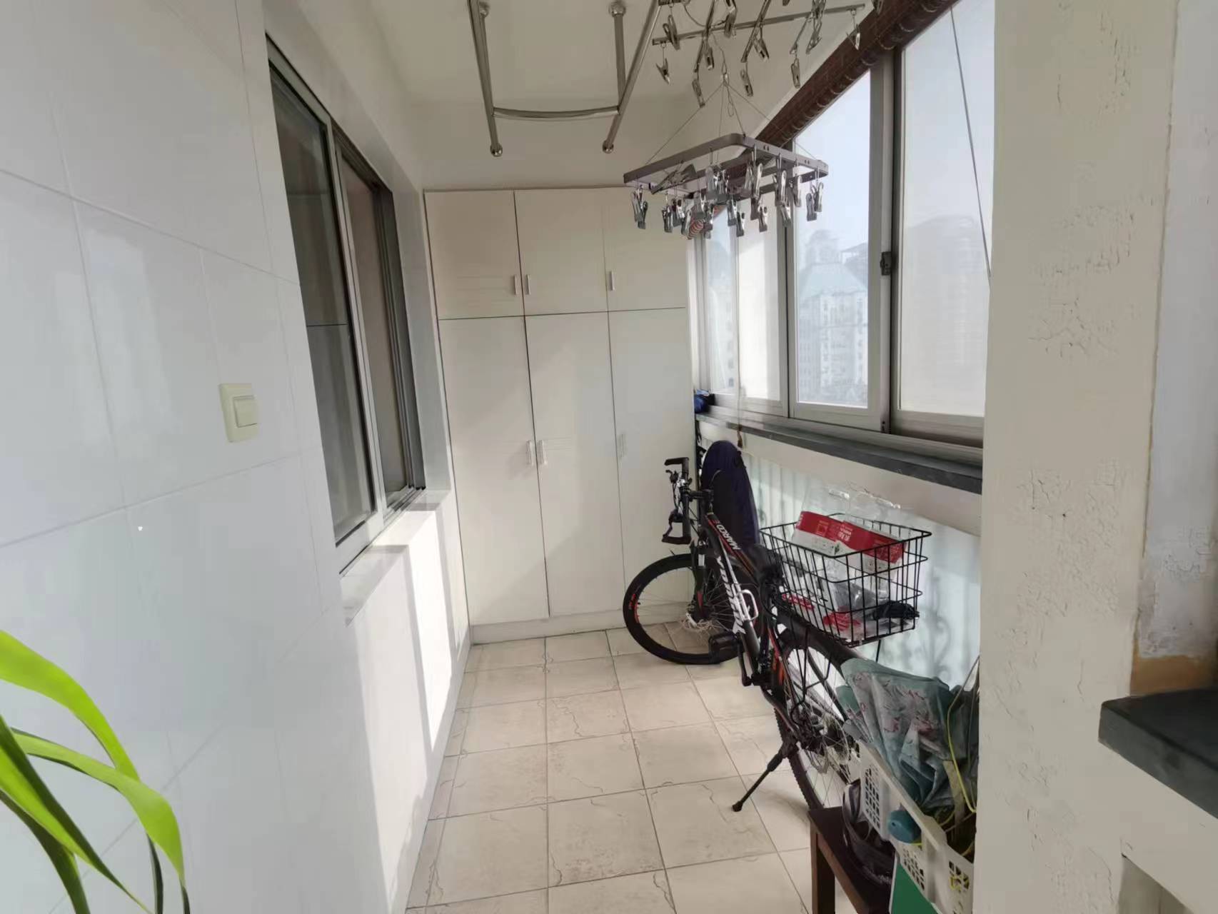 友谊公寓 3室2厅2卫 149.42m&sup2;