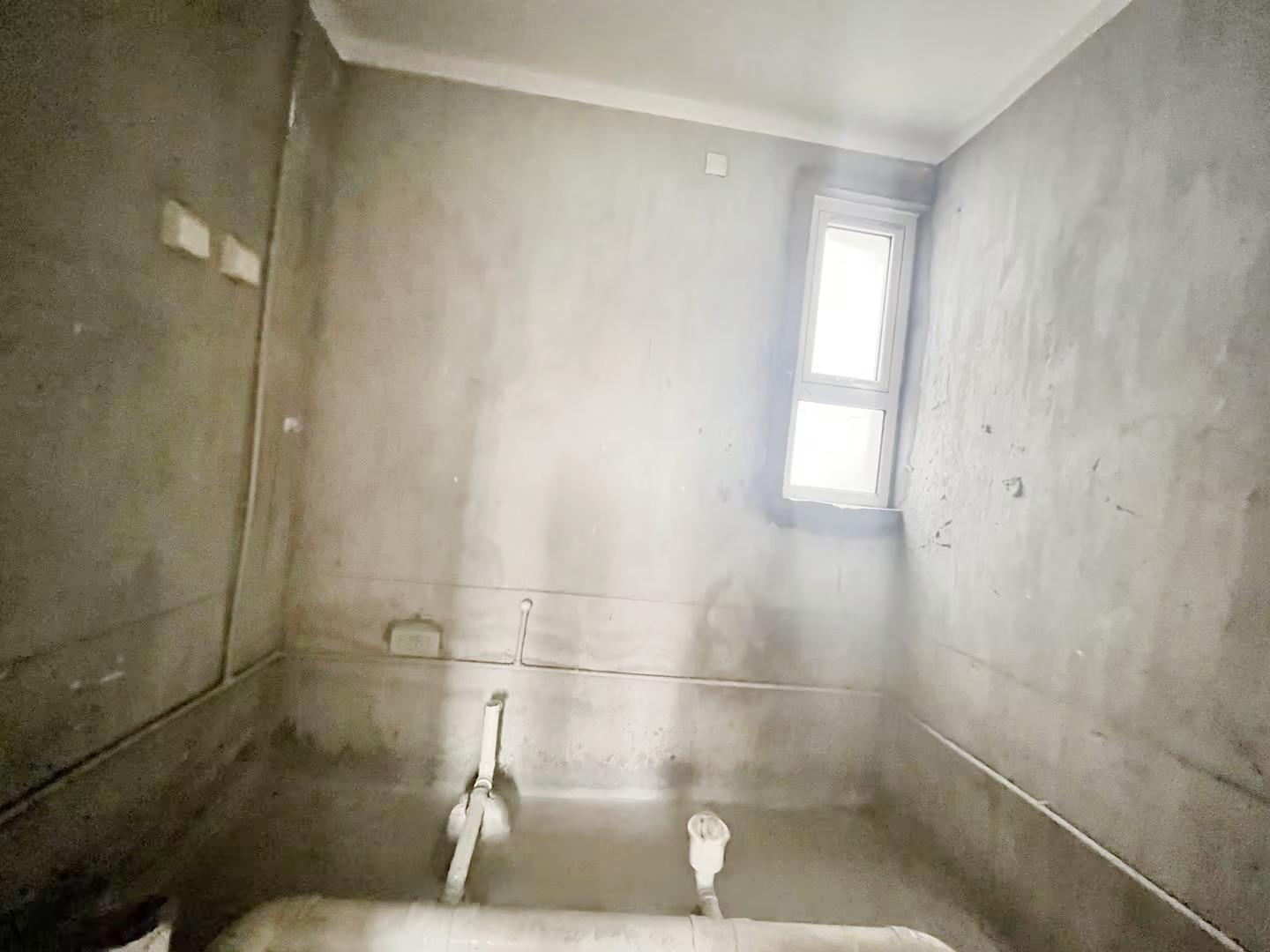 中南世纪花城三期 3室2厅2卫 137m&sup2;