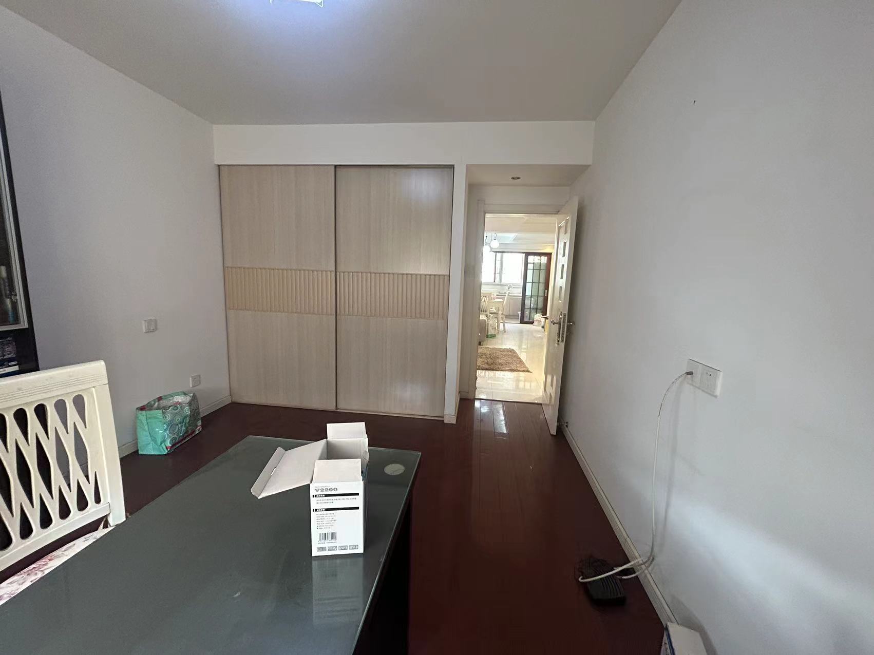 城港花苑东区 2室1厅1卫 81m&sup2;