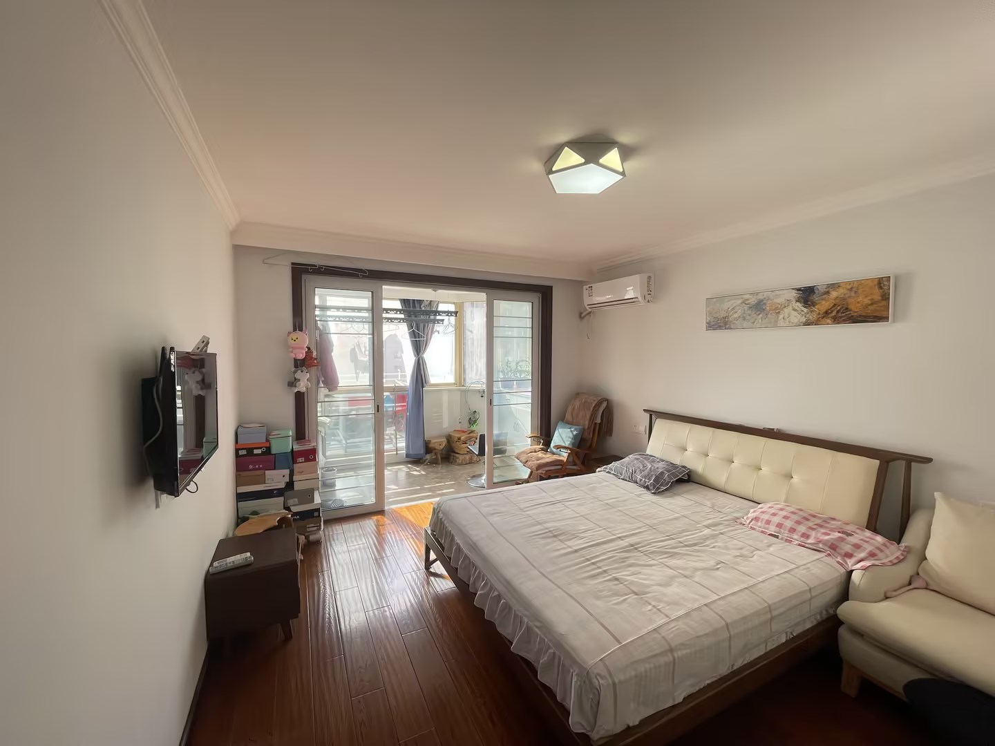 天都花苑 2室2厅1卫 87.71m&sup2;