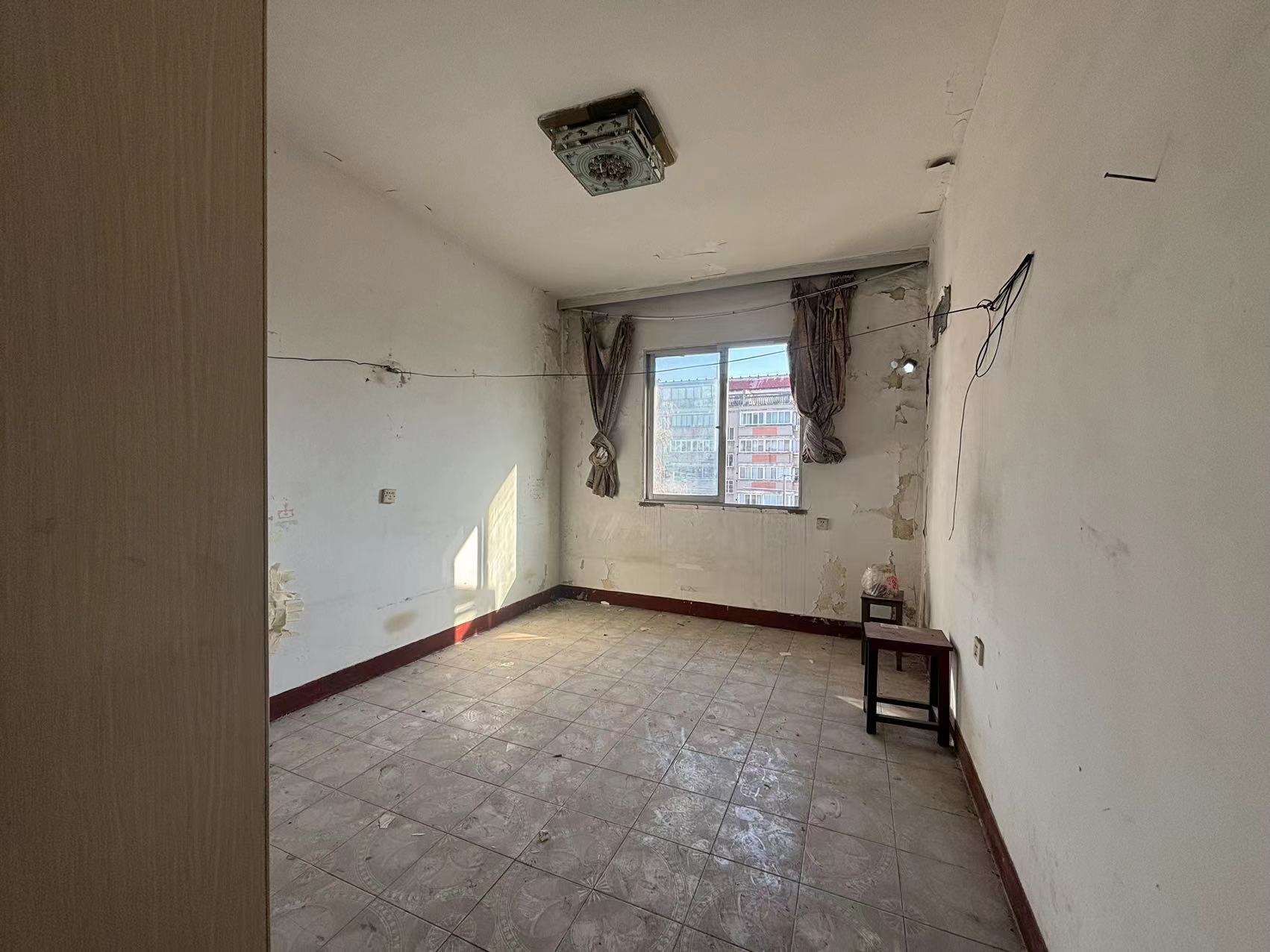 姚港路3号 2室1厅1卫 70m&sup2;