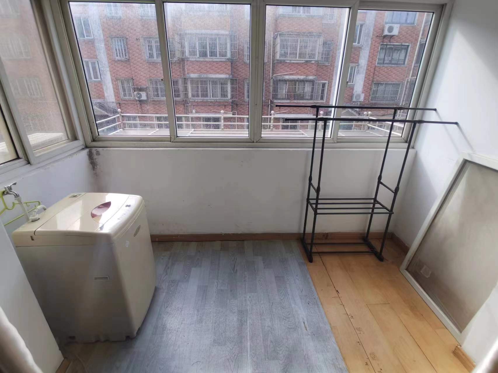 恒基花苑 2室1厅1卫 80m&sup2;