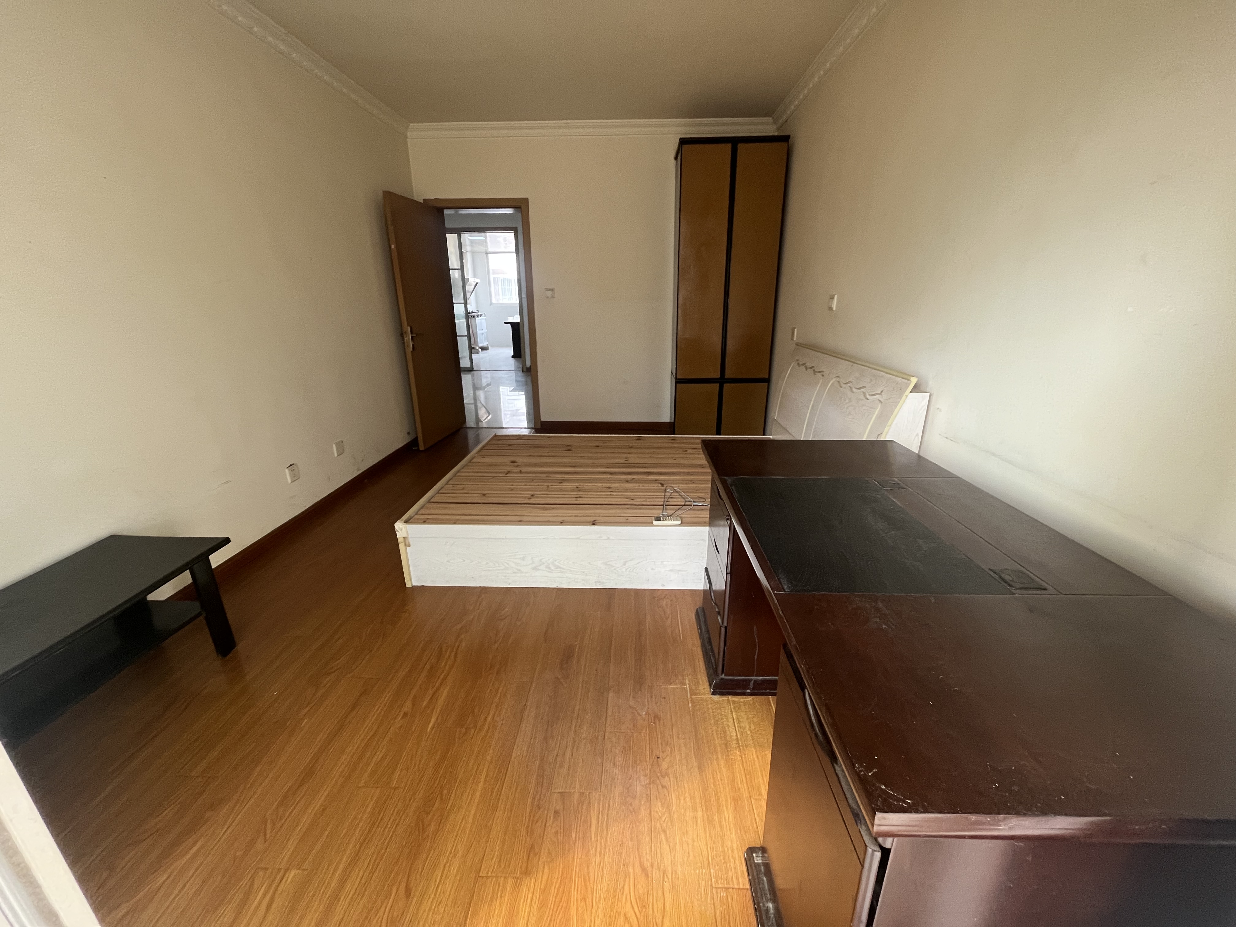 新港花苑西区 2室1厅1卫 86m&sup2;