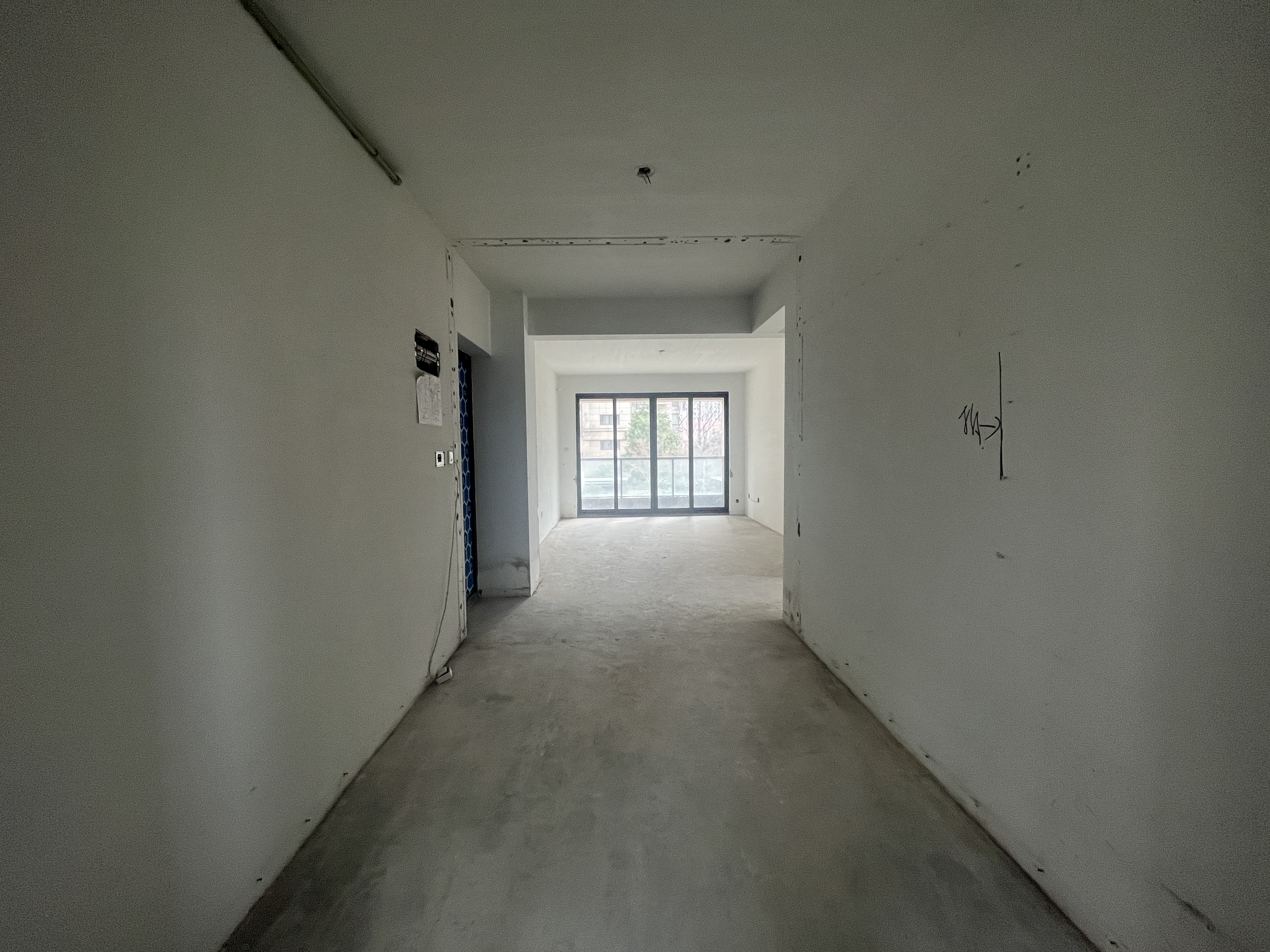 皇家花园北区 4室2厅2卫 143.06m&sup2;