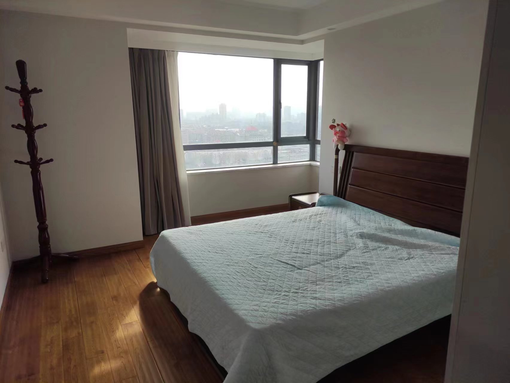 桐墅湾 3室2厅1卫 124m&sup2;