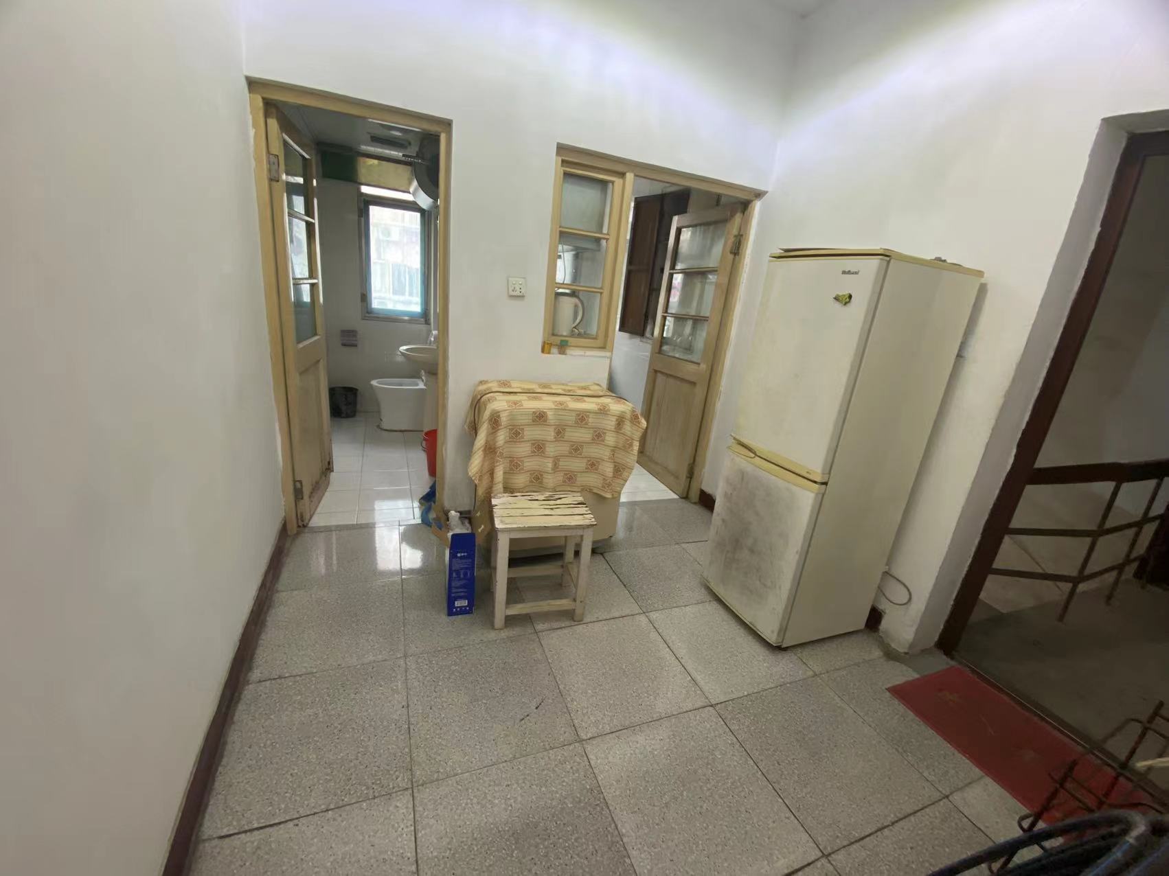 南山新村 2室2厅1卫 60m&sup2;
