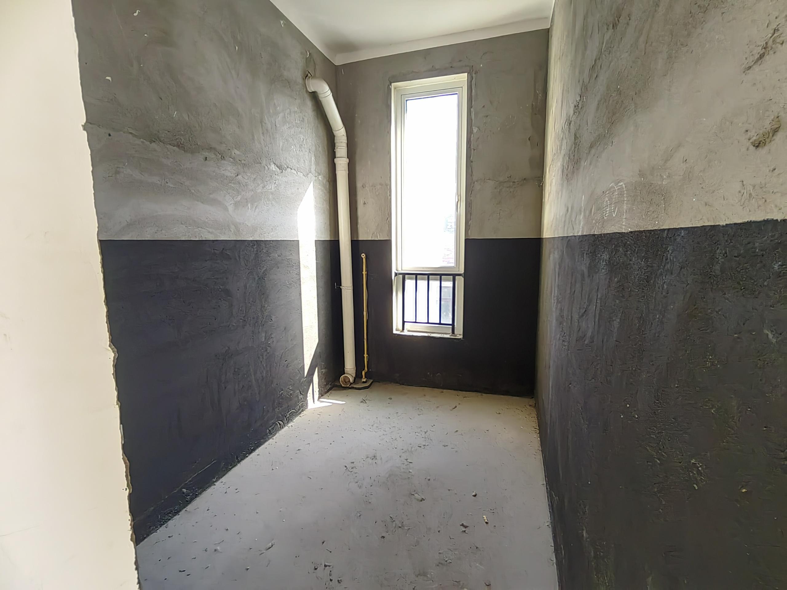 顺发御园 5室2厅4卫 310m&sup2;