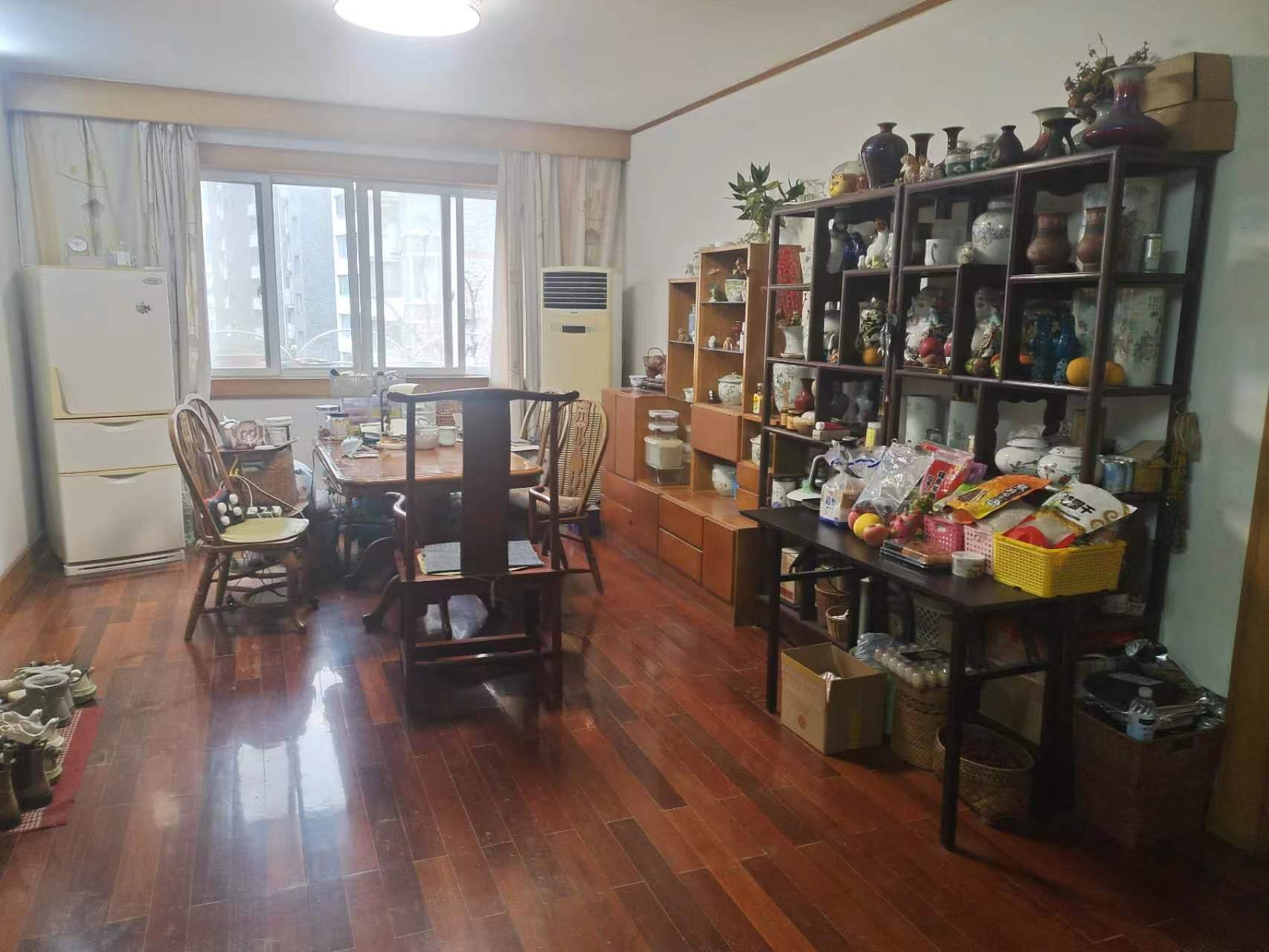 八仙花苑 3室2厅1卫 146.55m&sup2;