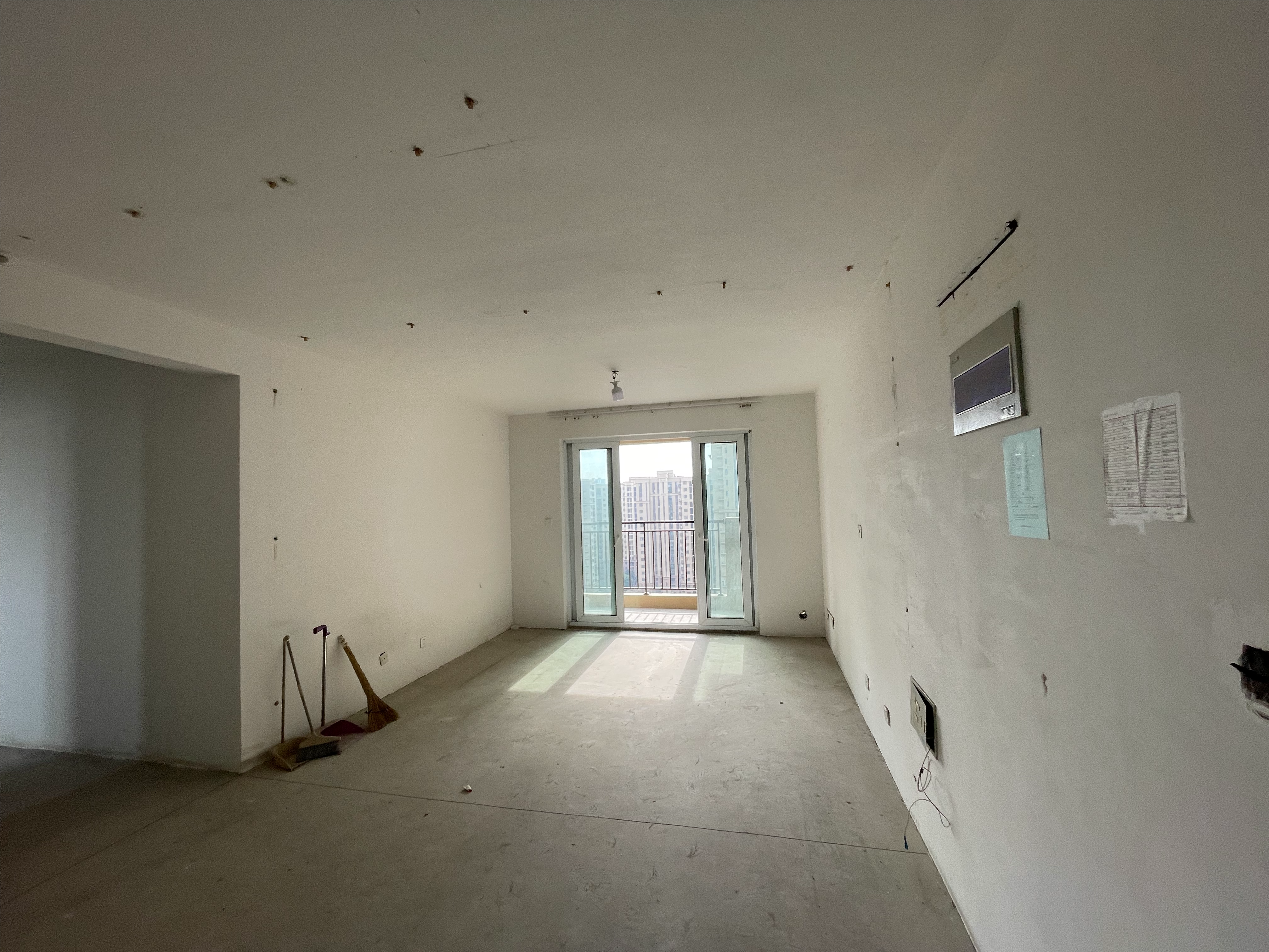 中海碧林湾 4室2厅2卫 141.00m&sup2;