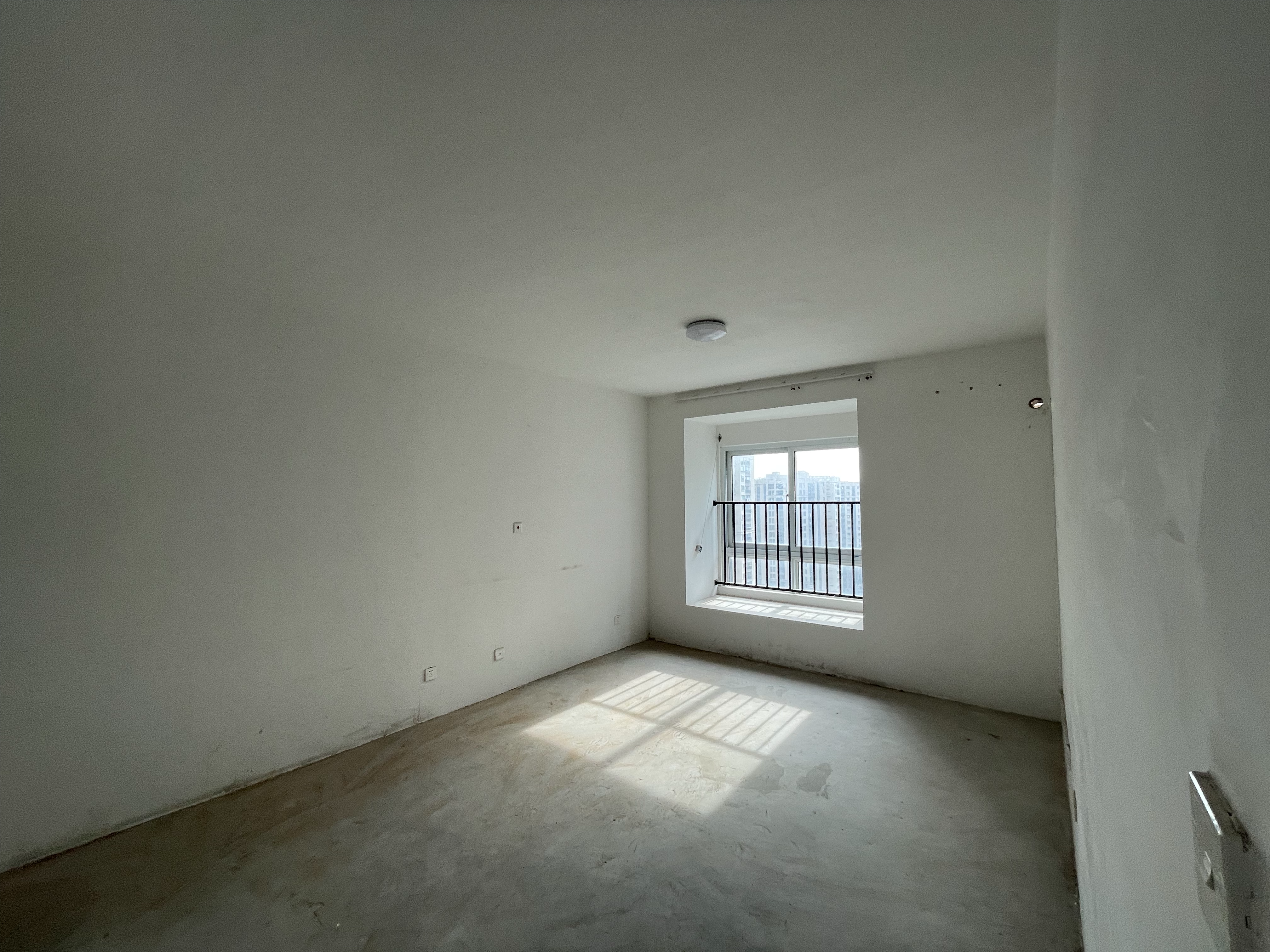 中海碧林湾 4室2厅2卫 141.00m&sup2;