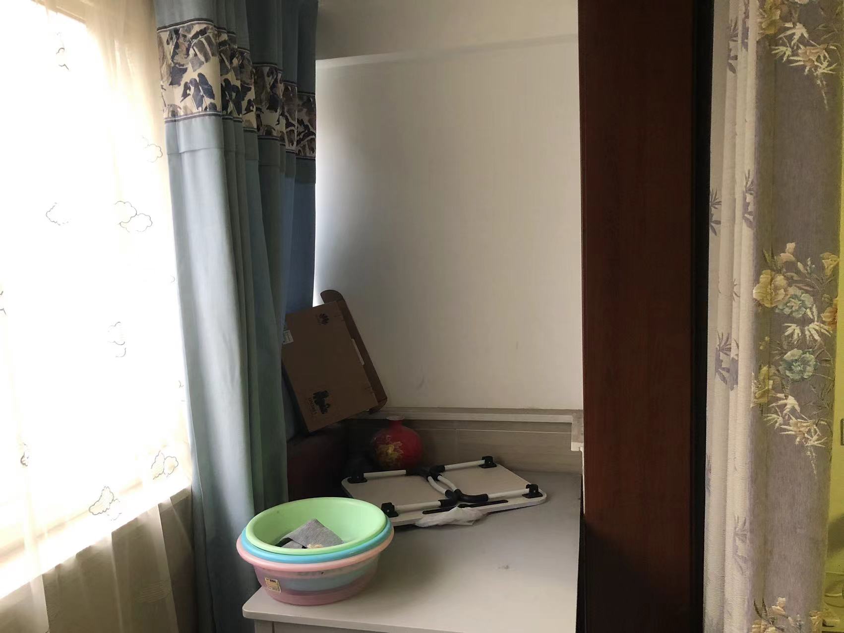 虹桥南村 1室1厅1卫 47m&sup2;