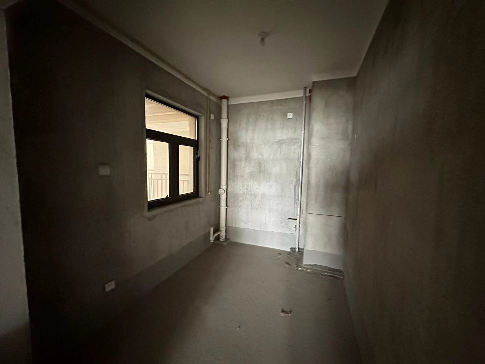 华强城 3室2厅2卫 123m&sup2;