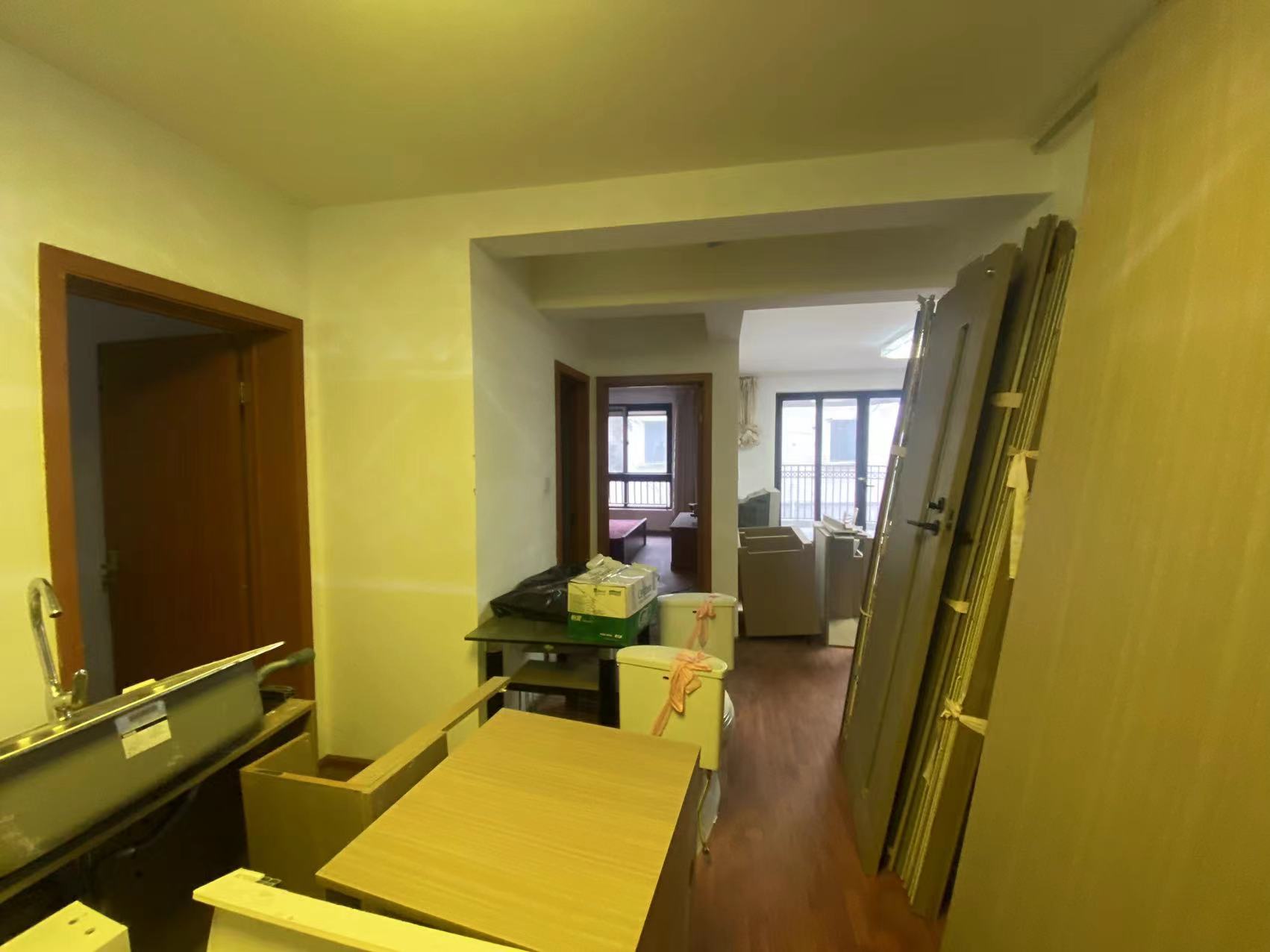 高迪晶城 2室2厅1卫 115.3m&sup2;