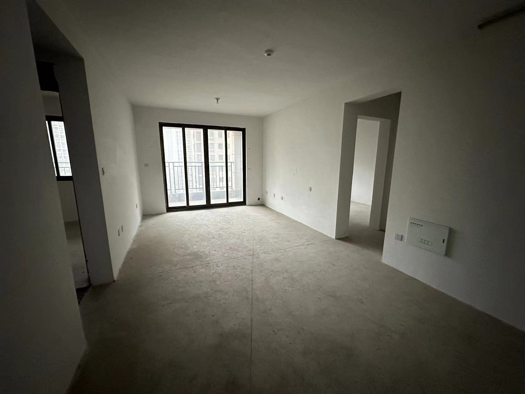 皇家花园北区 3室2厅2卫 129.47m²