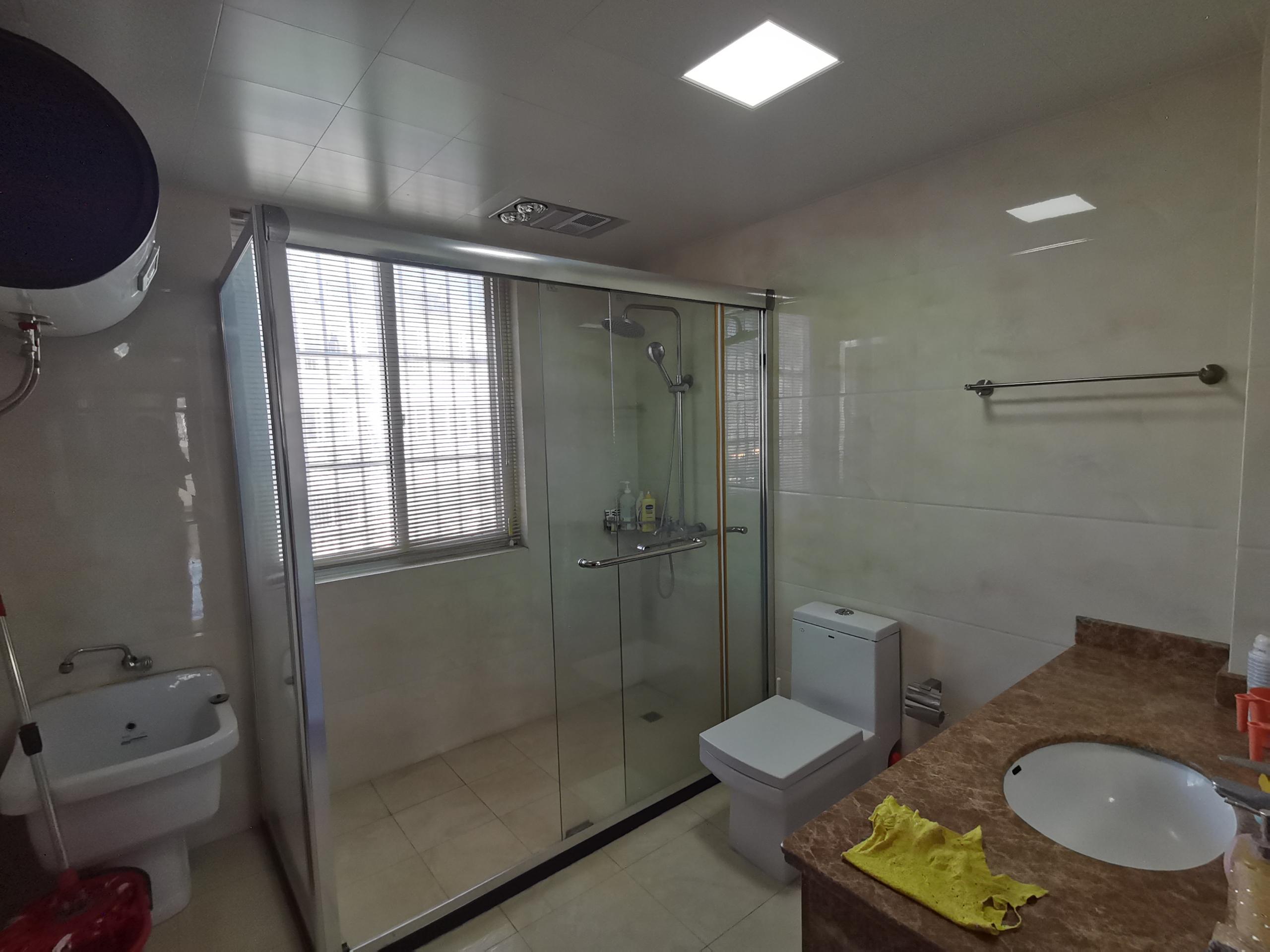 五山公寓 5室2厅3卫 280.00m&sup2;