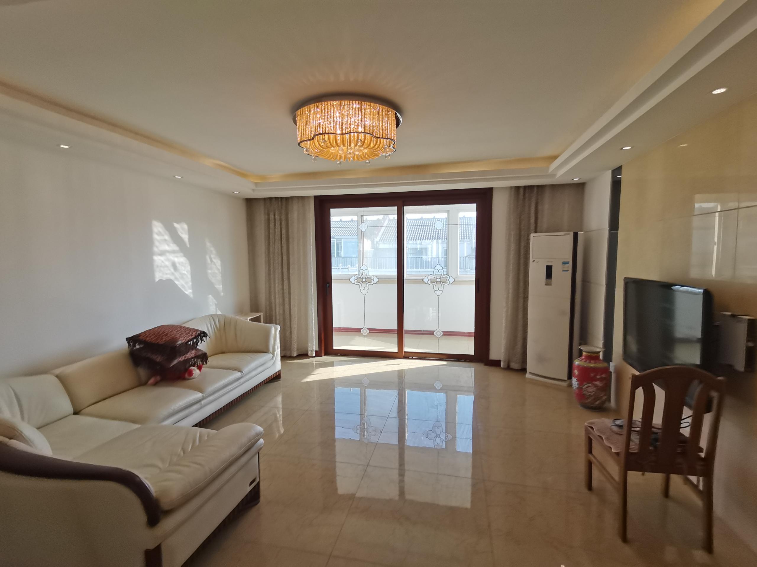 五山公寓 5室2厅3卫 280.00m&sup2;