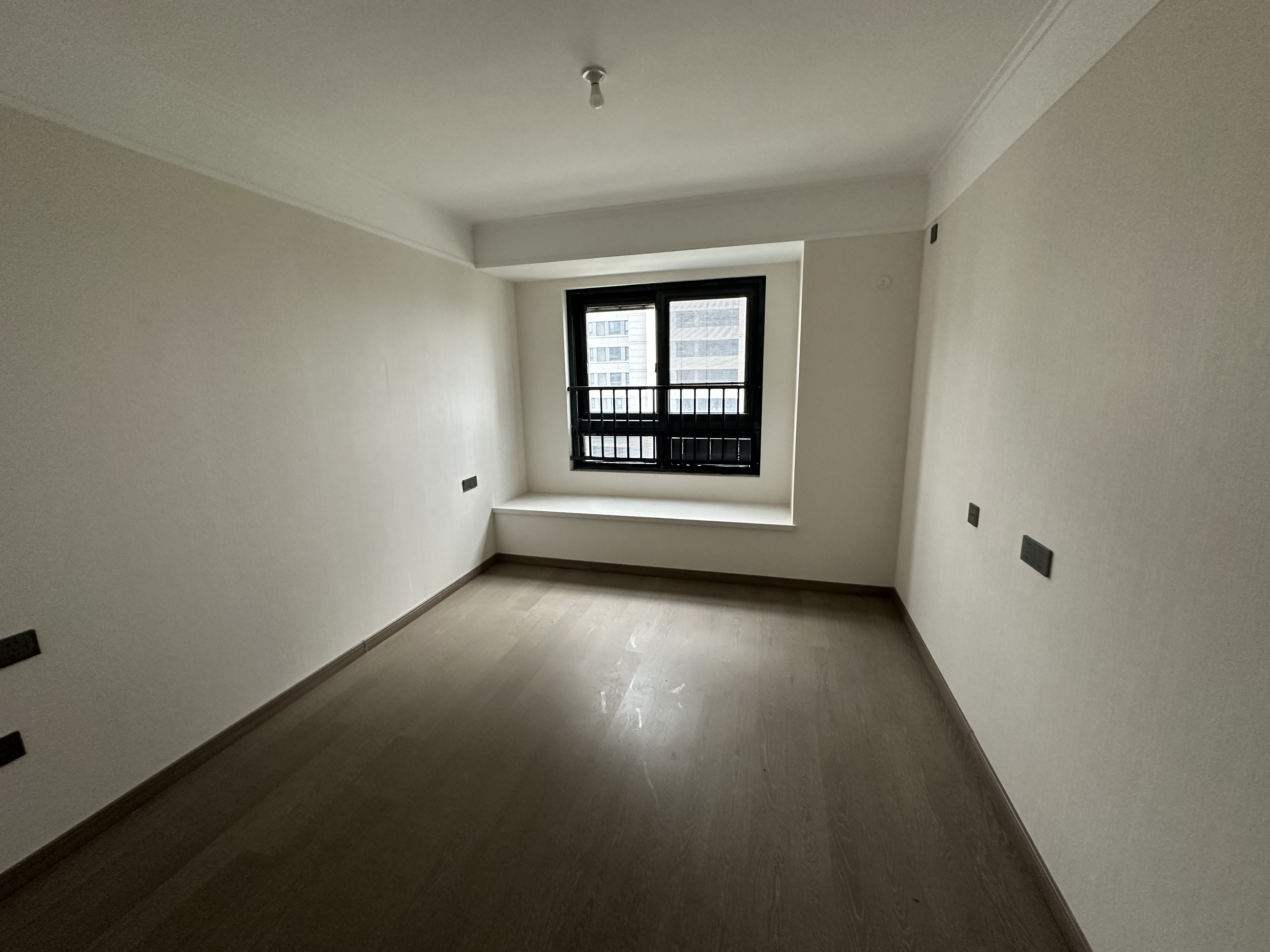 万科未来之光 3室2厅1卫 100.00m&sup2;